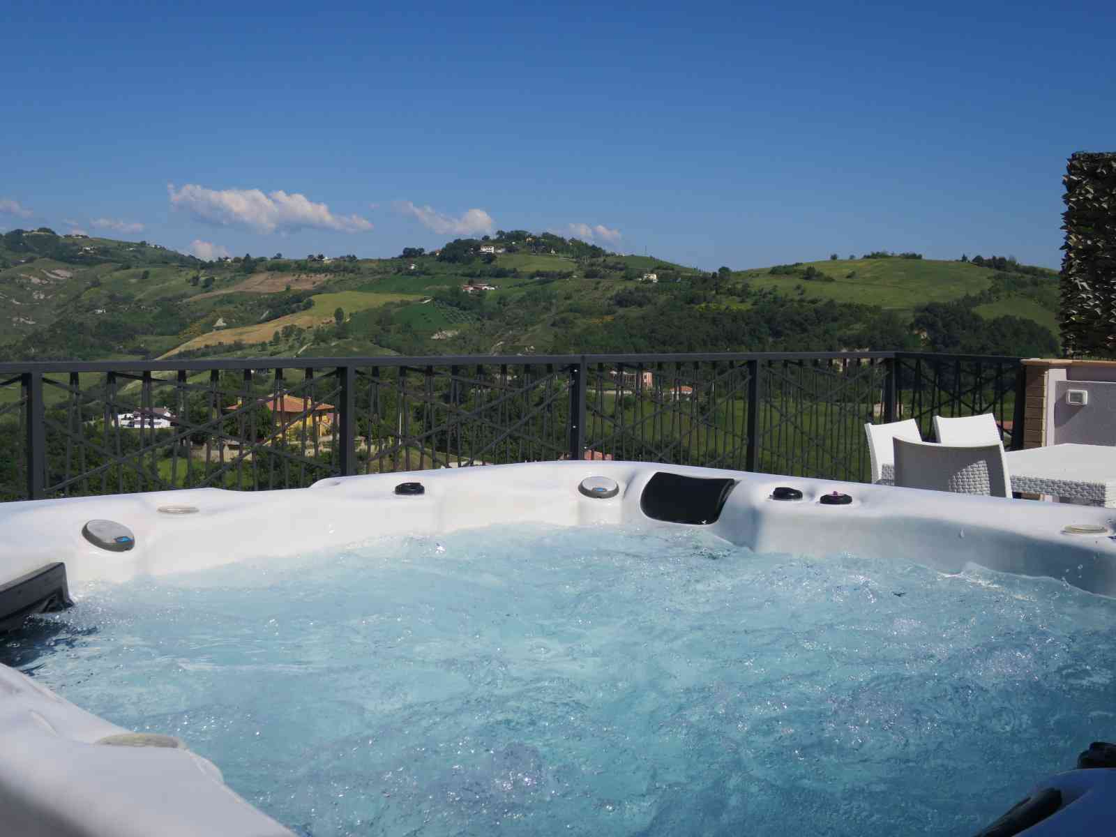 Townhouse Townhouse for sale Montefino (TE), Casa Montefiore - Montefino - EUR 251.229 350