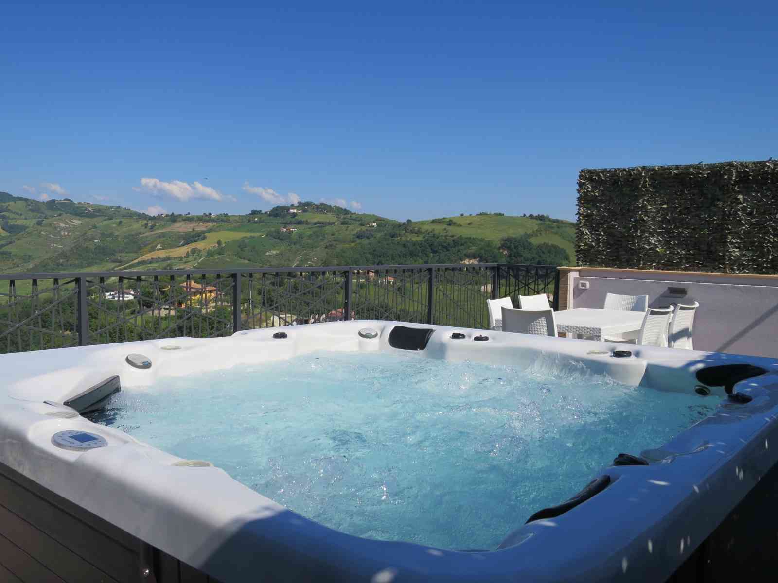 Townhouse Townhouse for sale Montefino (TE), Casa Montefiore - Montefino - EUR 251.229 520