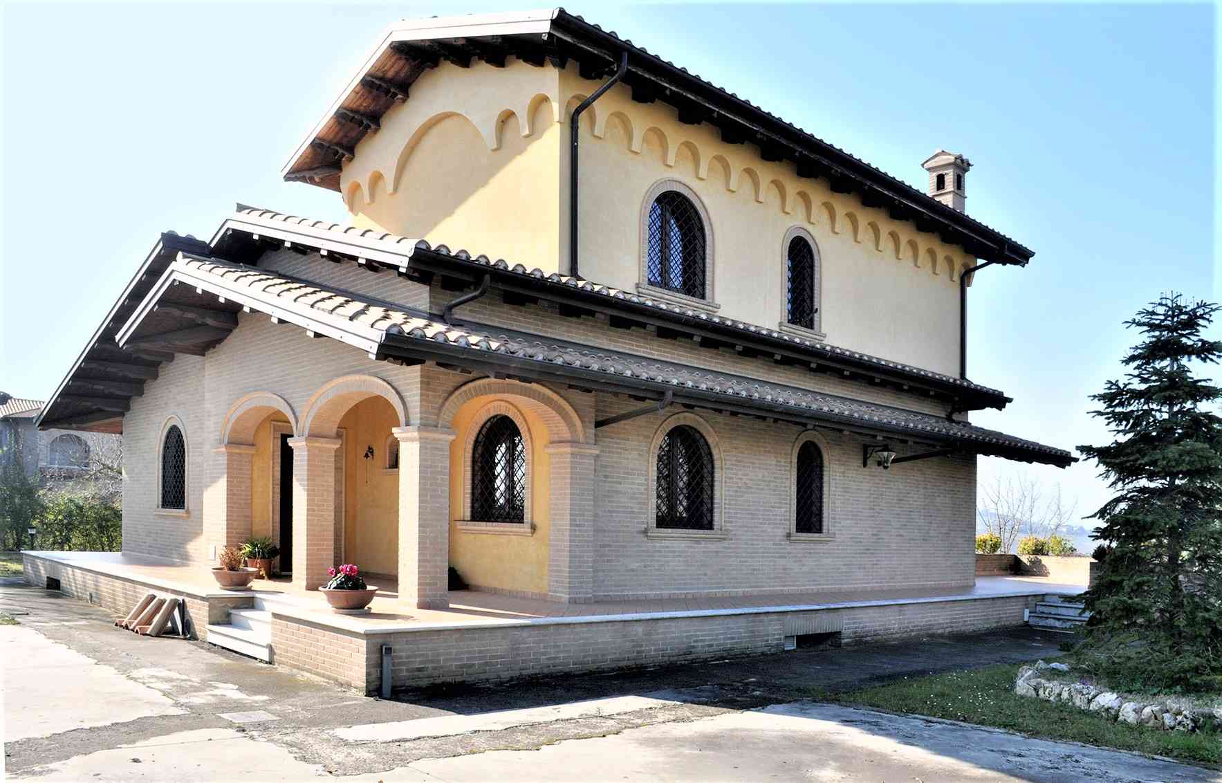 Villa Villa in vendita Tortoreto (TE), Villa Bianca - Tortoreto - EUR 567.877 10