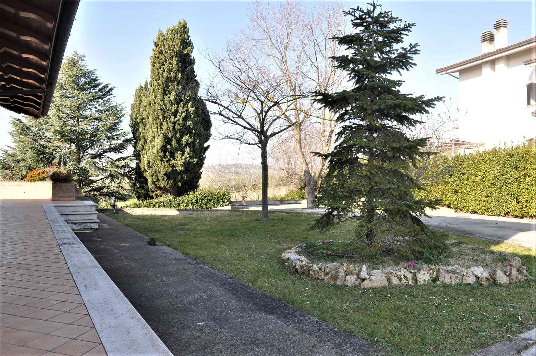 Villa Villa in vendita Tortoreto (TE), Villa Bianca - Tortoreto - EUR 567.877 450