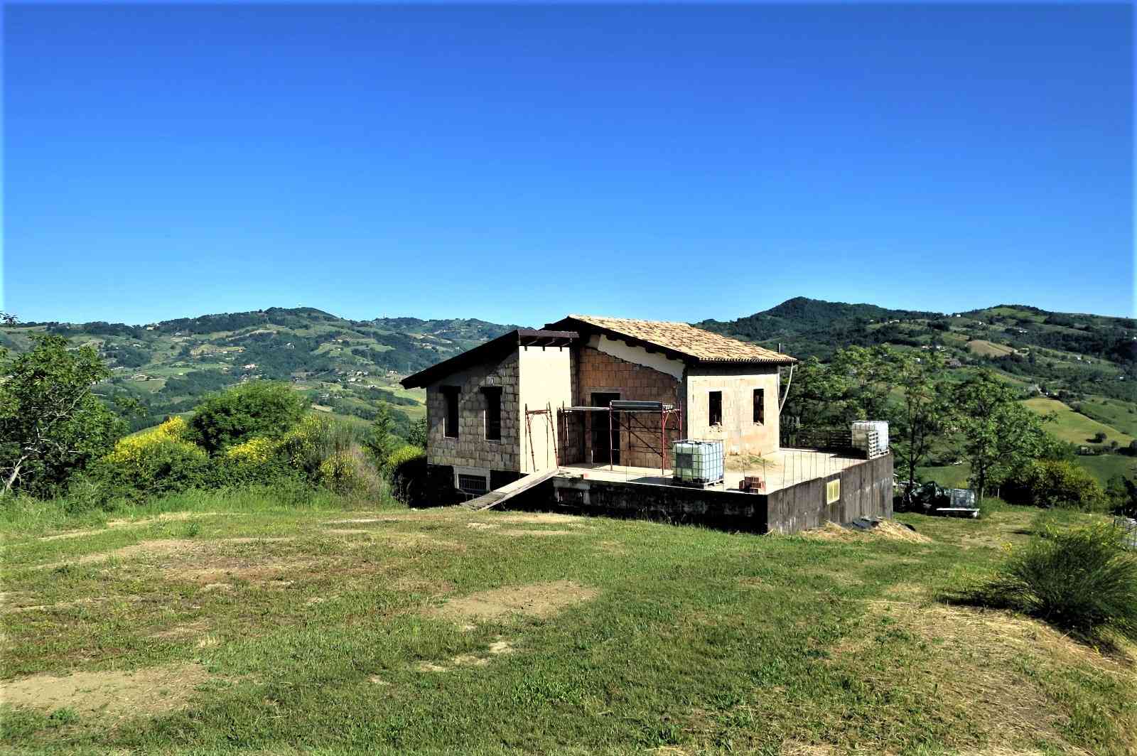 Country Houses Country Houses for sale Castiglione Messer Raimondo (TE), Casa Paradiso - Castiglione Messer Raimondo - EUR 126.555 410 small