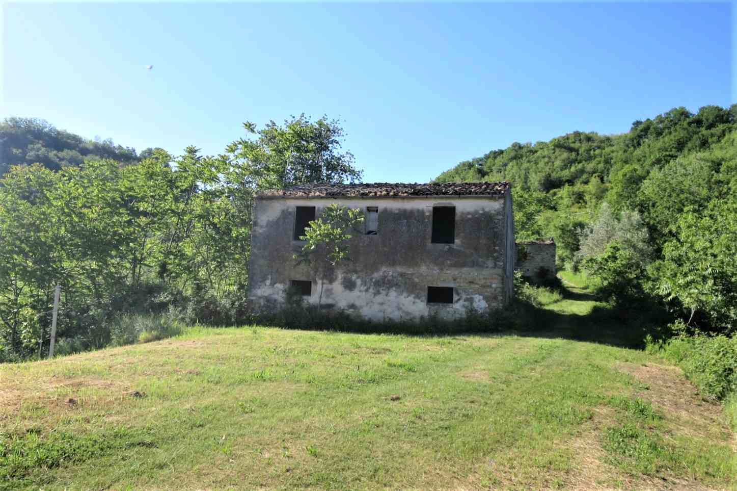 Country Houses Country Houses for sale Castiglione Messer Raimondo (TE), Casa Paradiso - Castiglione Messer Raimondo - EUR 127.128 430