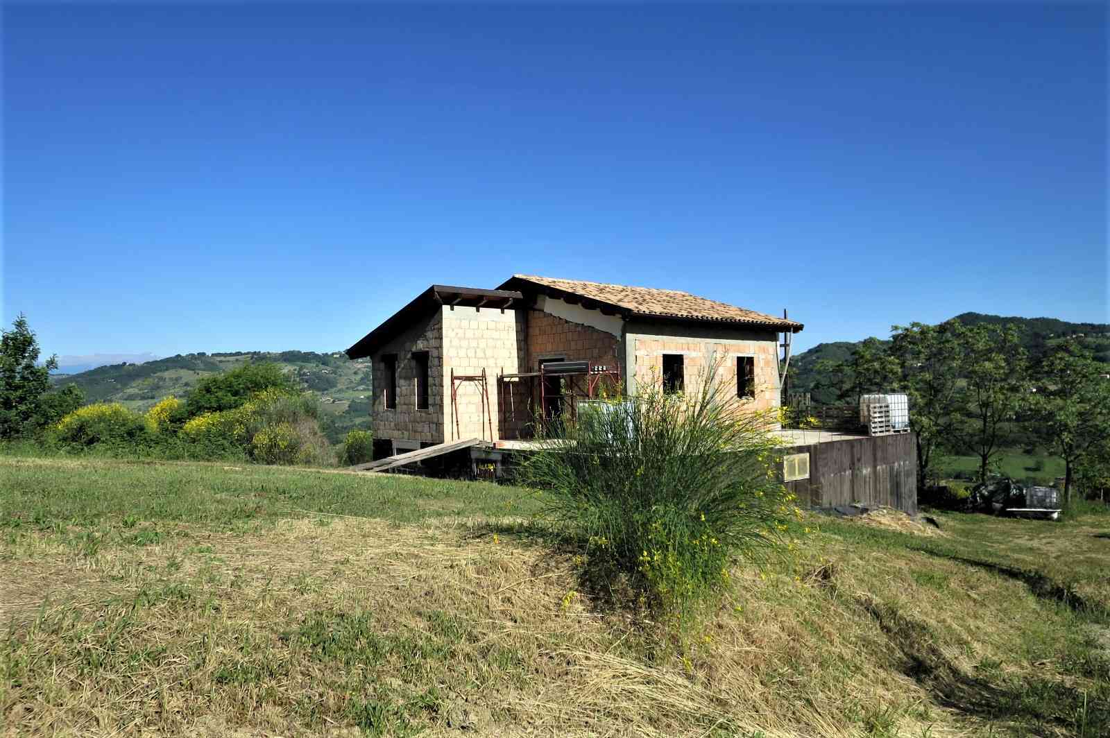 Country Houses Country Houses for sale Castiglione Messer Raimondo (TE), Casa Paradiso - Castiglione Messer Raimondo - EUR 127.128 520