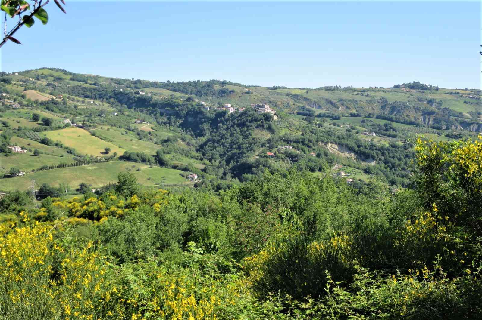 Country Houses Country Houses for sale Castiglione Messer Raimondo (TE), Casa Paradiso - Castiglione Messer Raimondo - EUR 127.128 650