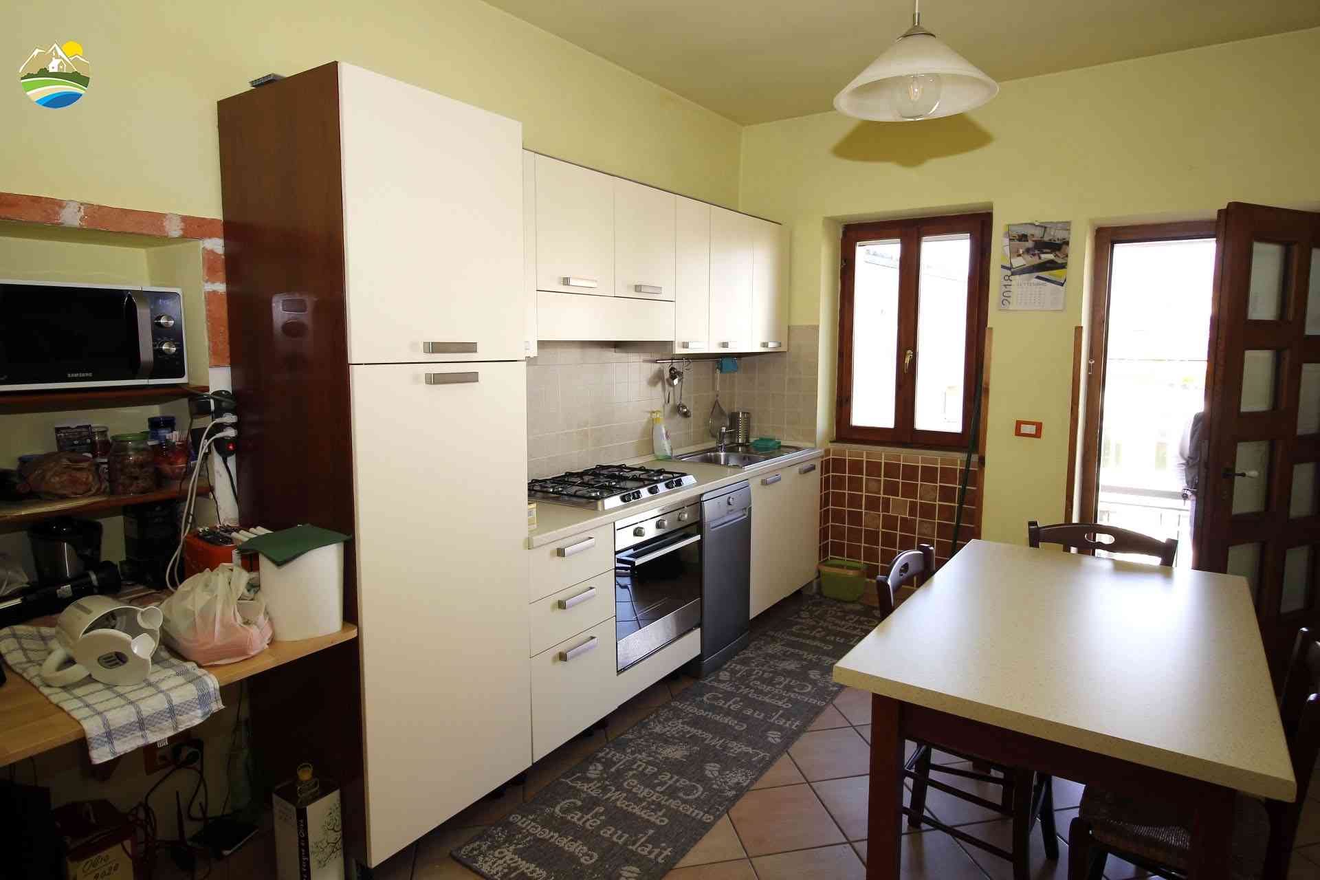 Casa in paese Casa in paese in vendita Castilenti (TE), Casa Alloro - Castilenti - EUR 60.076 1240