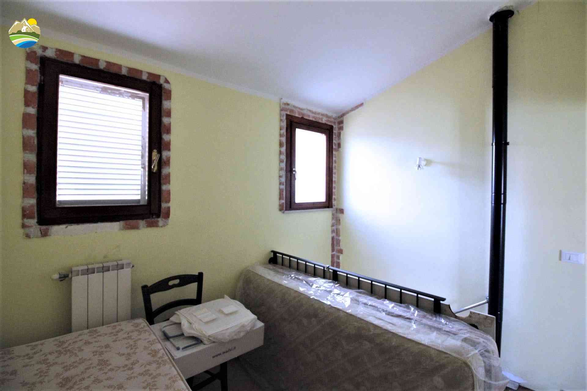 Casa in paese Casa in paese in vendita Castilenti (TE), Casa Alloro - Castilenti - EUR 60.076 860