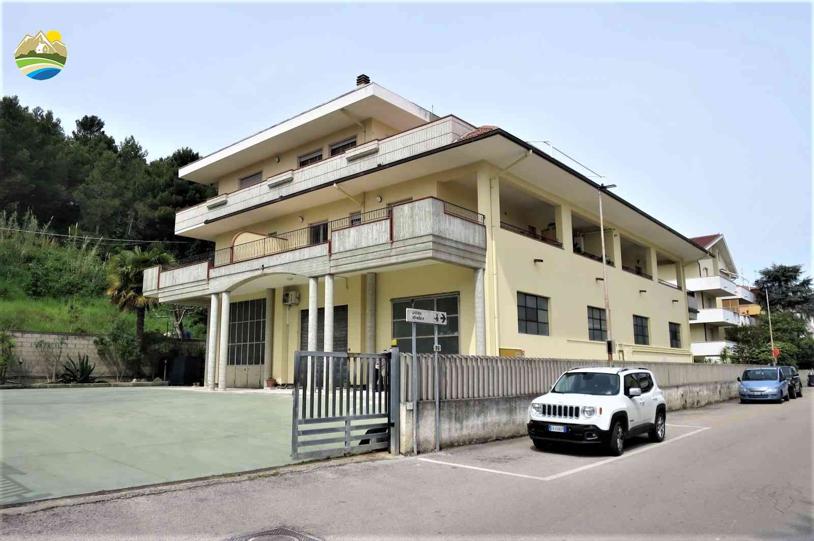 Penthouse Penthouse for sale Pineto (TE), Attico dei Pini - Pineto - EUR 466.538 490