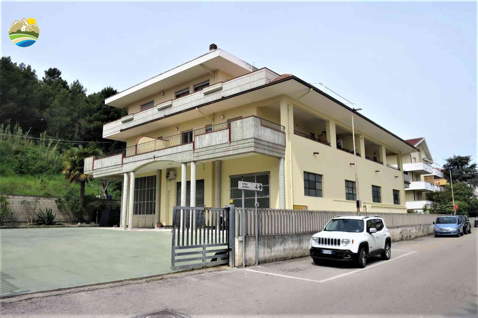 Penthouse Penthouse for sale Pineto (TE), Attico dei Pini - Pineto - EUR 475.150 490