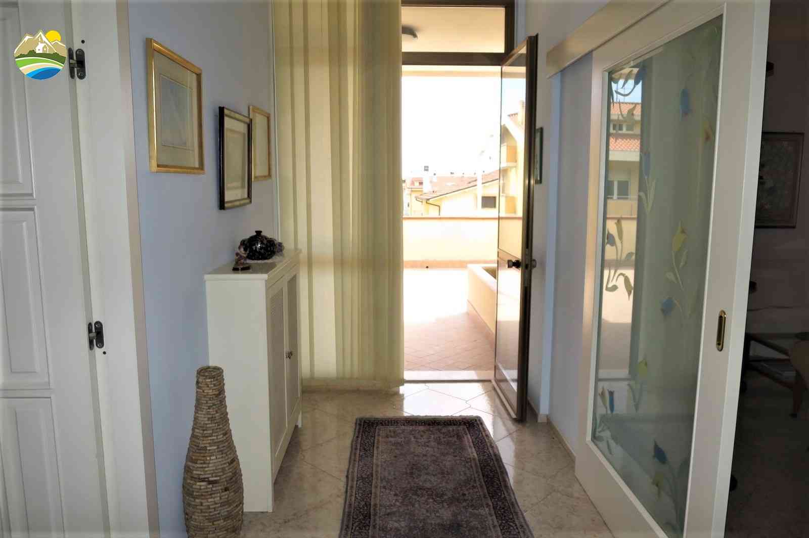Penthouse Penthouse for sale Pineto (TE), Attico dei Pini - Pineto - EUR 475.150 580