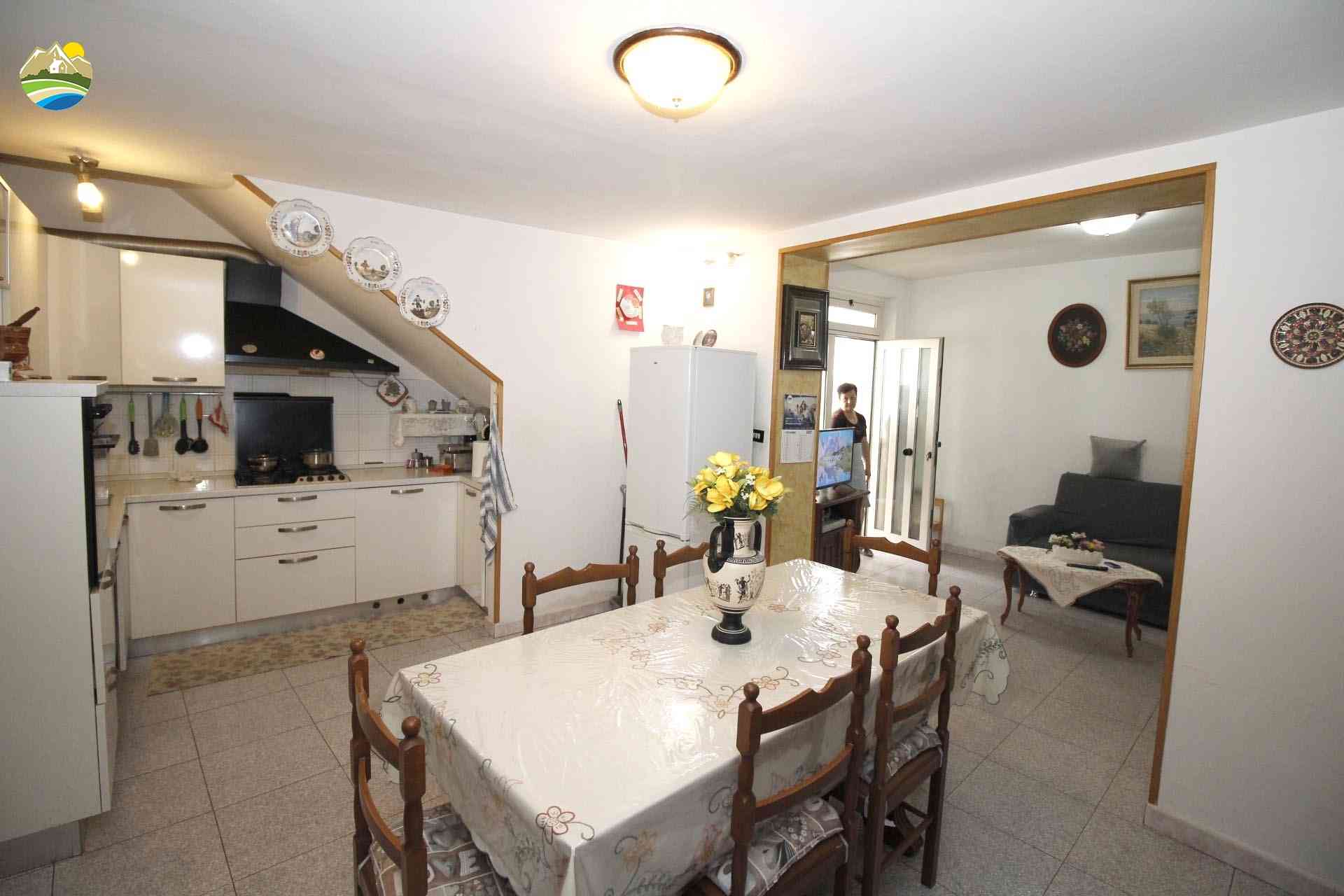 Townhouse Townhouse for sale Montefino (TE), Casa Peperone - Montefino - EUR 58.177 500