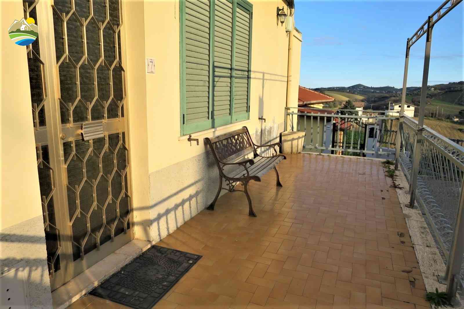 Townhouse Townhouse for sale Picciano (PE), Casa Pesco - Picciano - EUR 55.544 550