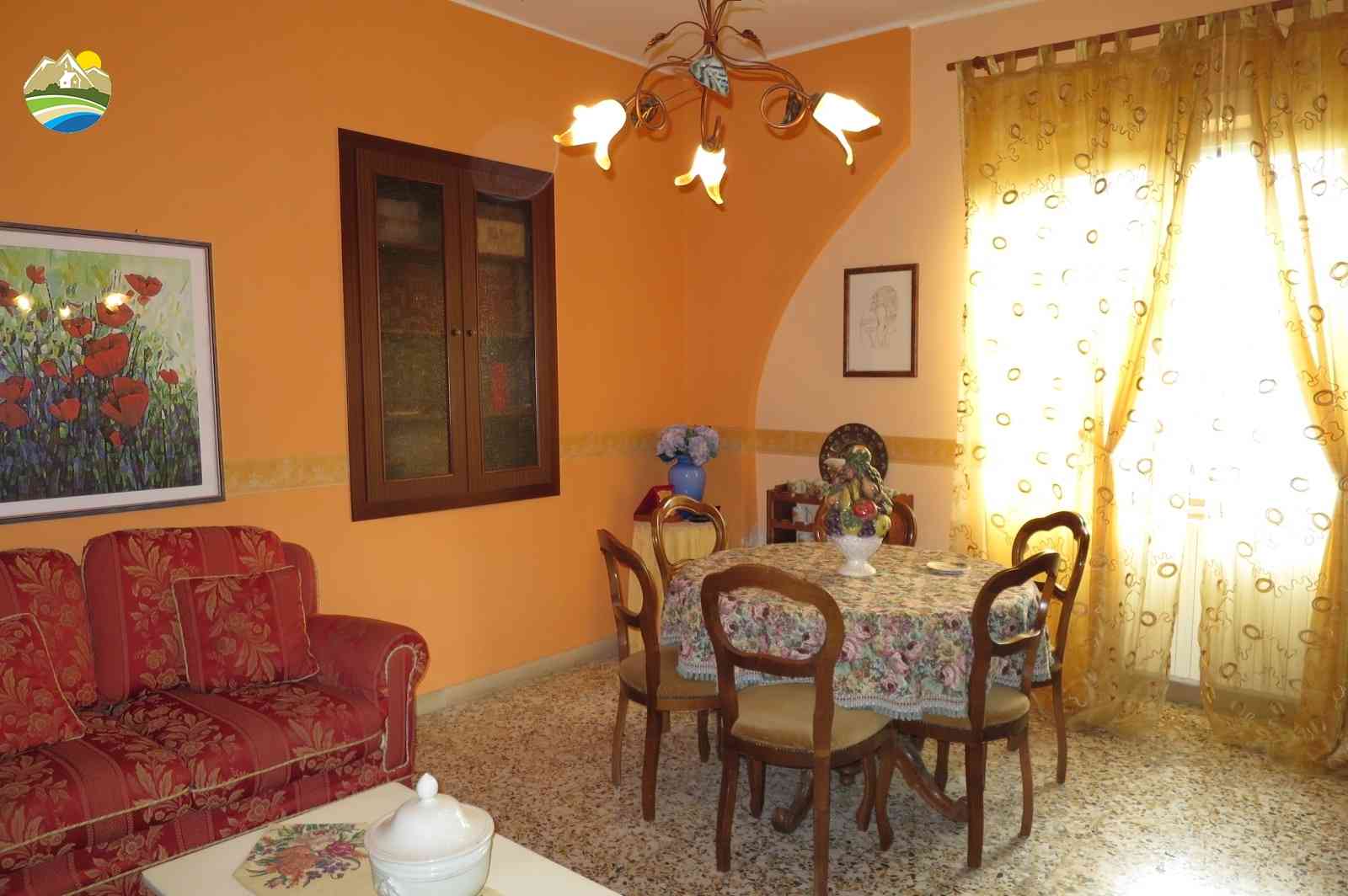 Casa in paese Casa in paese in vendita Picciano (PE), Casa Pesco - Picciano - EUR 56.253 600