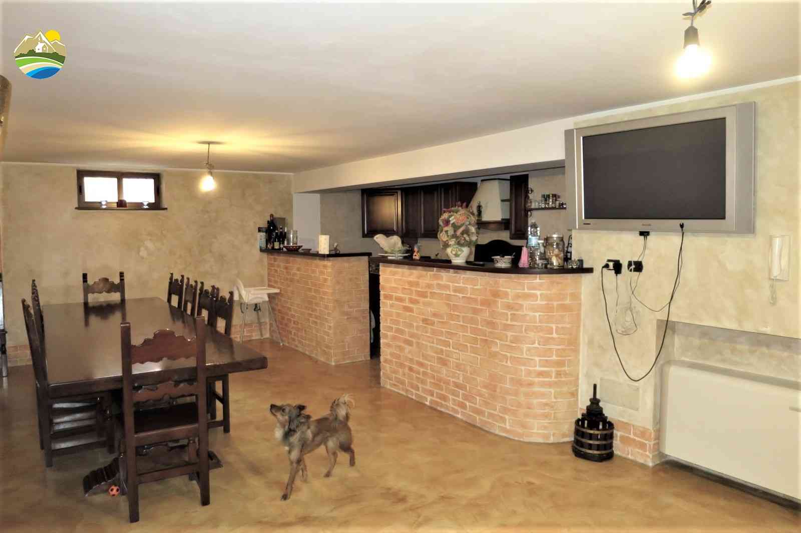 Villa Villa in vendita Castiglione Messer Raimondo (TE), Villa Melograno - Castiglione Messer Raimondo - EUR 382.305 700