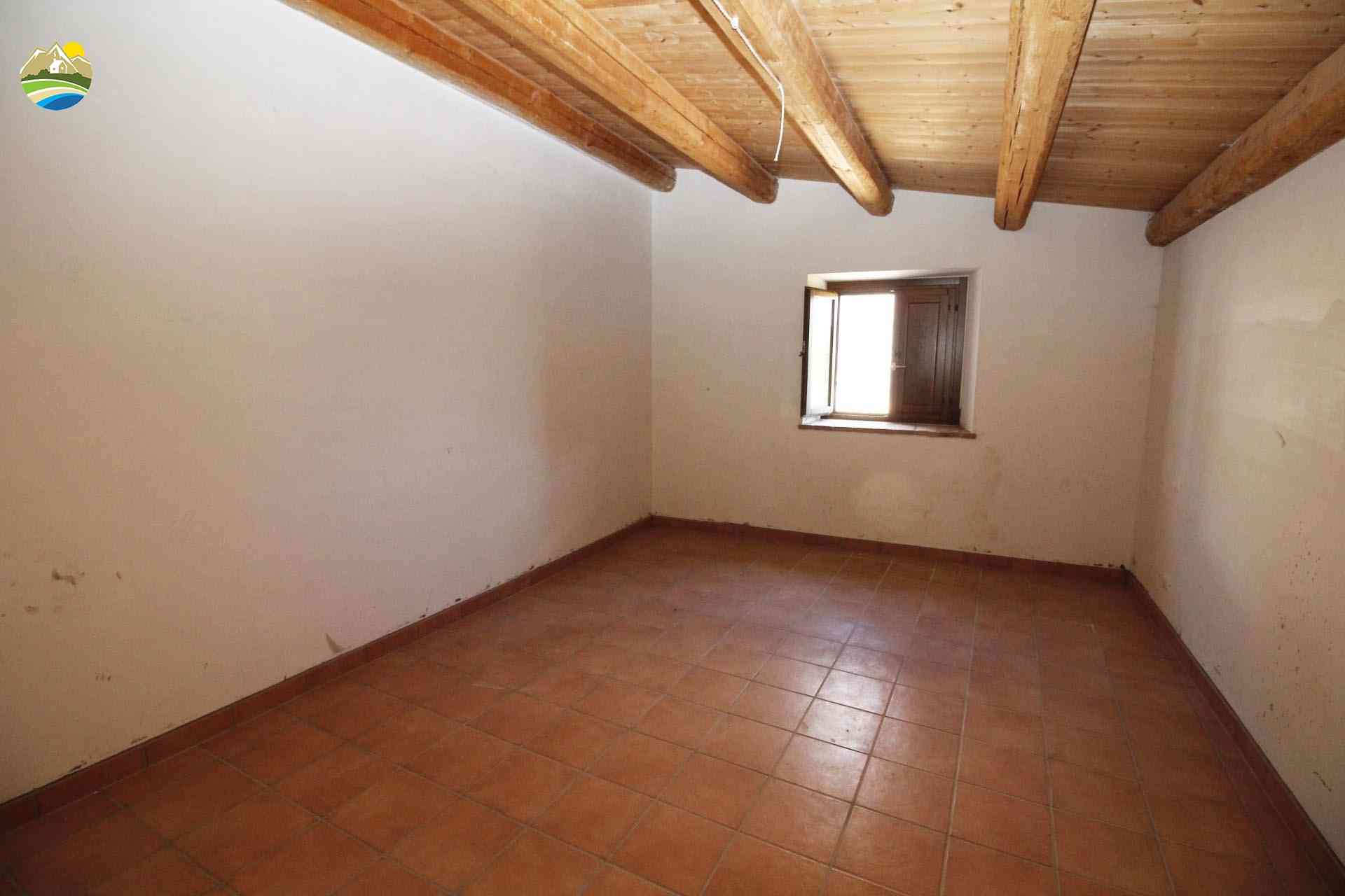 Country Houses Country Houses for sale Bisenti (TE), Appartamento De Carolis - Bisenti - EUR 82.956 660