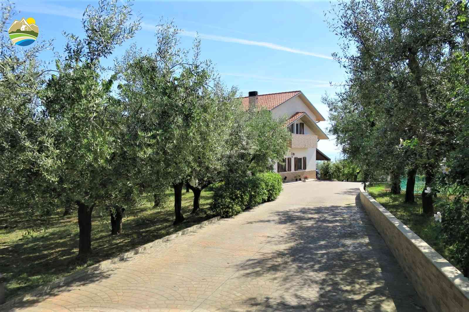 Villa Villa in vendita Pineto (TE), Villa Miramare - Pineto - EUR 557.073 830