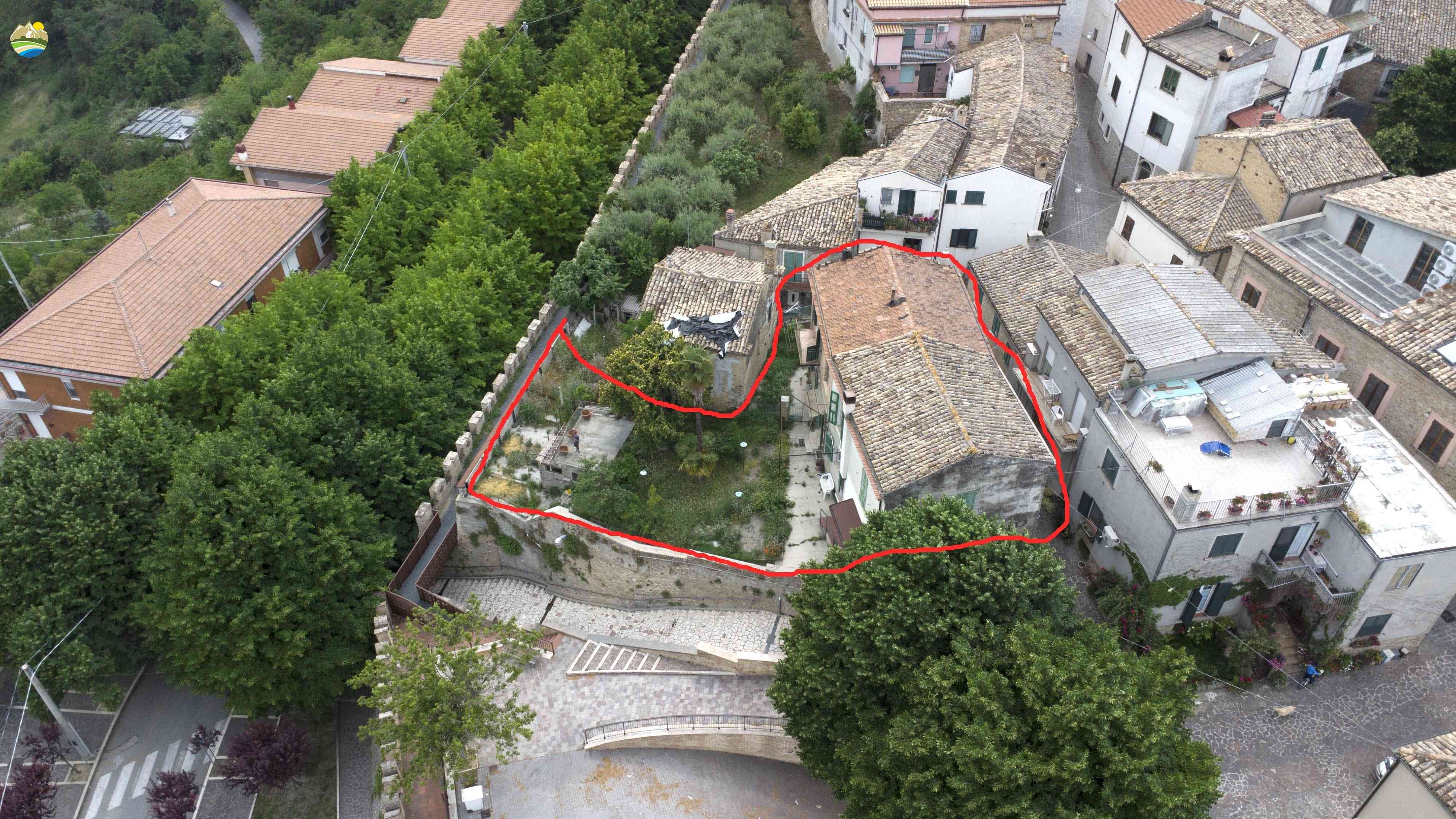 Casa in paese Casa del Priore - Cellino Attanasio - EUR 124.386
