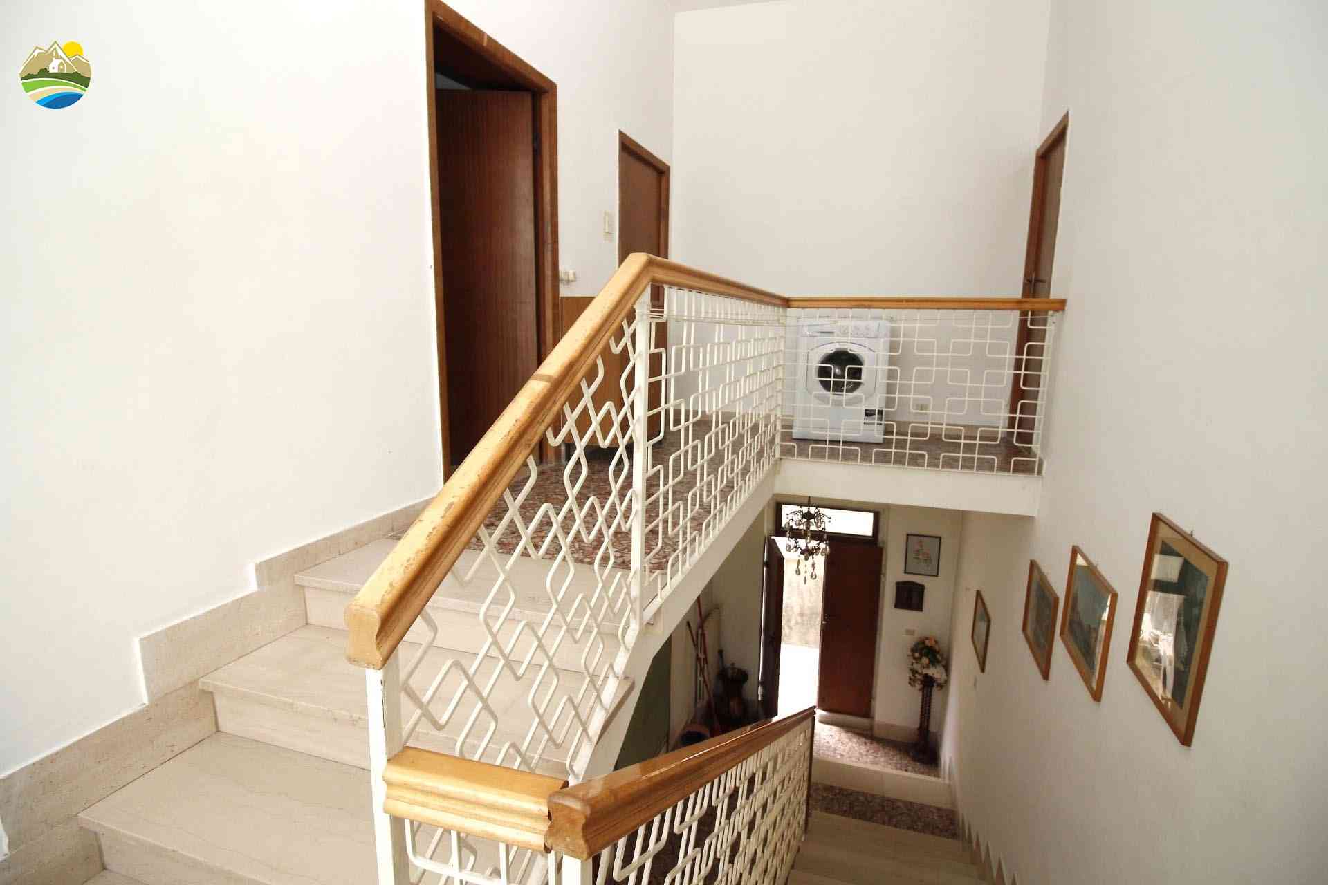 Townhouse Townhouse for sale Cellino Attanasio (TE), Casa del Priore - Cellino Attanasio - EUR 105.000 650