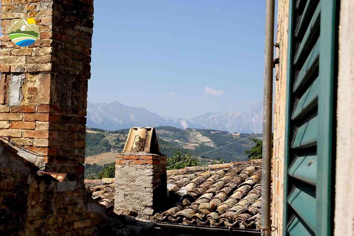 Casa in paese Casa in paese in vendita Cellino Attanasio (TE), Casa del Priore - Cellino Attanasio - EUR 114.691 670