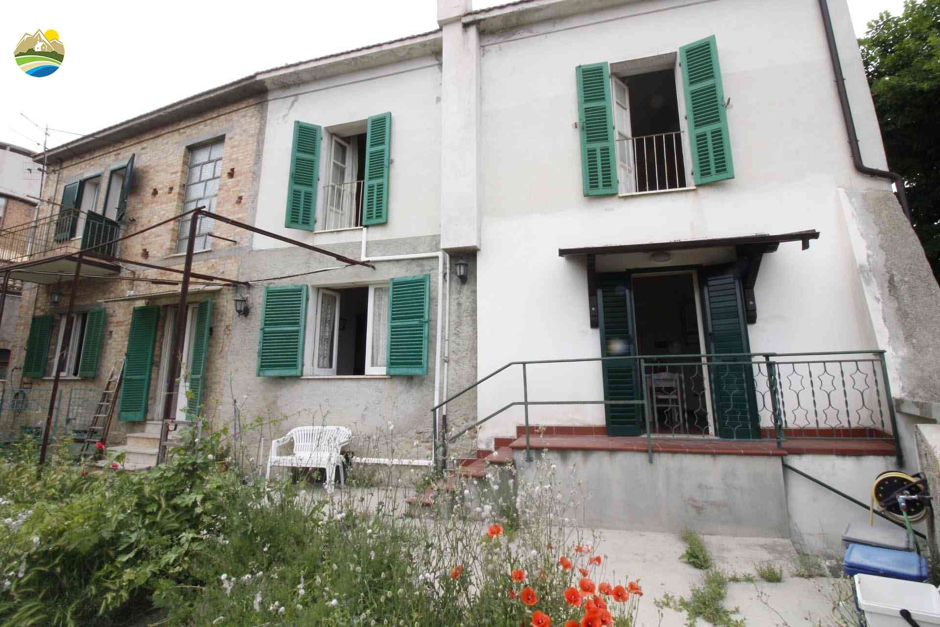 Townhouse Townhouse for sale Cellino Attanasio (TE), Casa del Priore - Cellino Attanasio - EUR 105.000 780