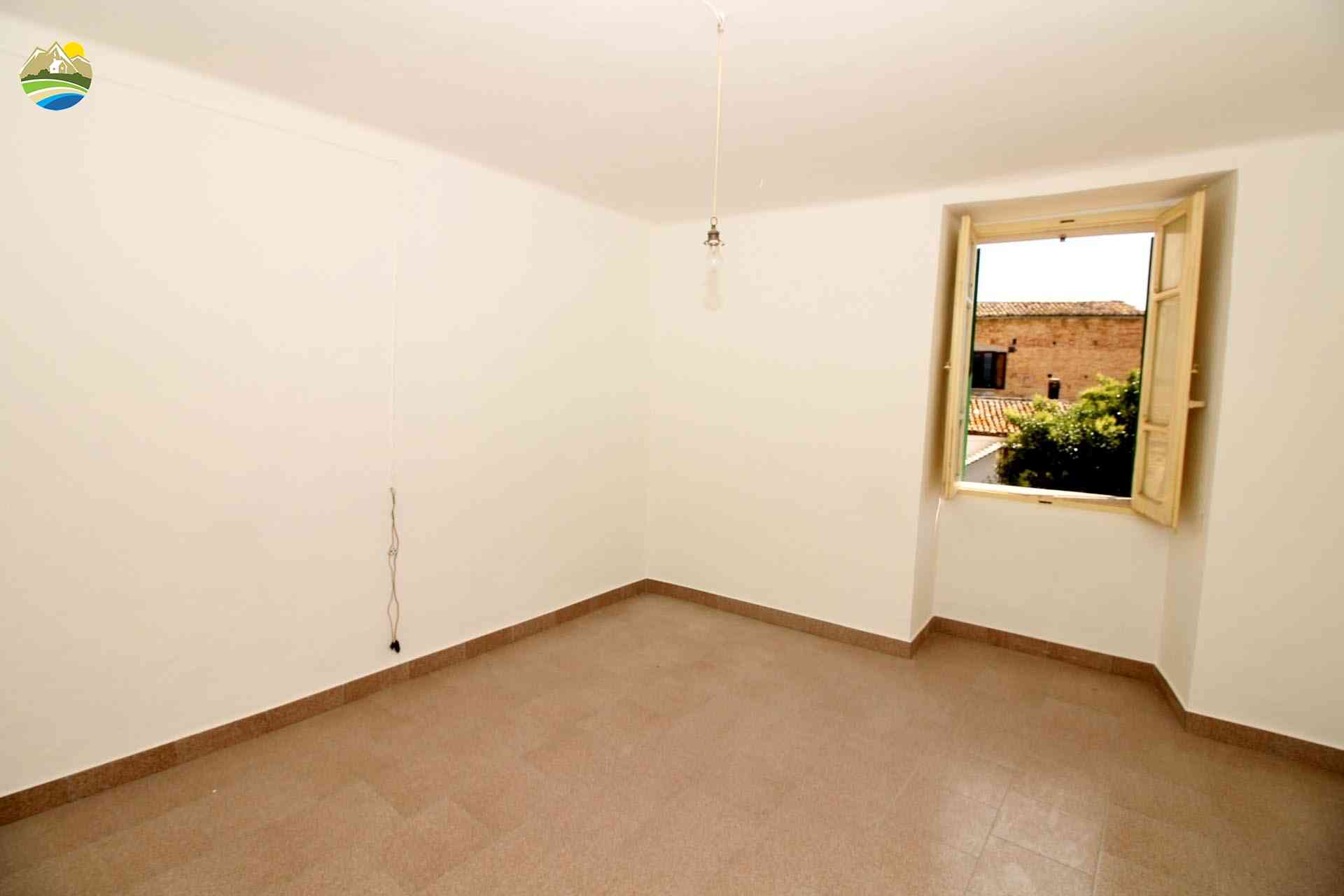 Townhouse Townhouse for sale Pianella (PE), Casa della Torre - Pianella - EUR 37.707 580