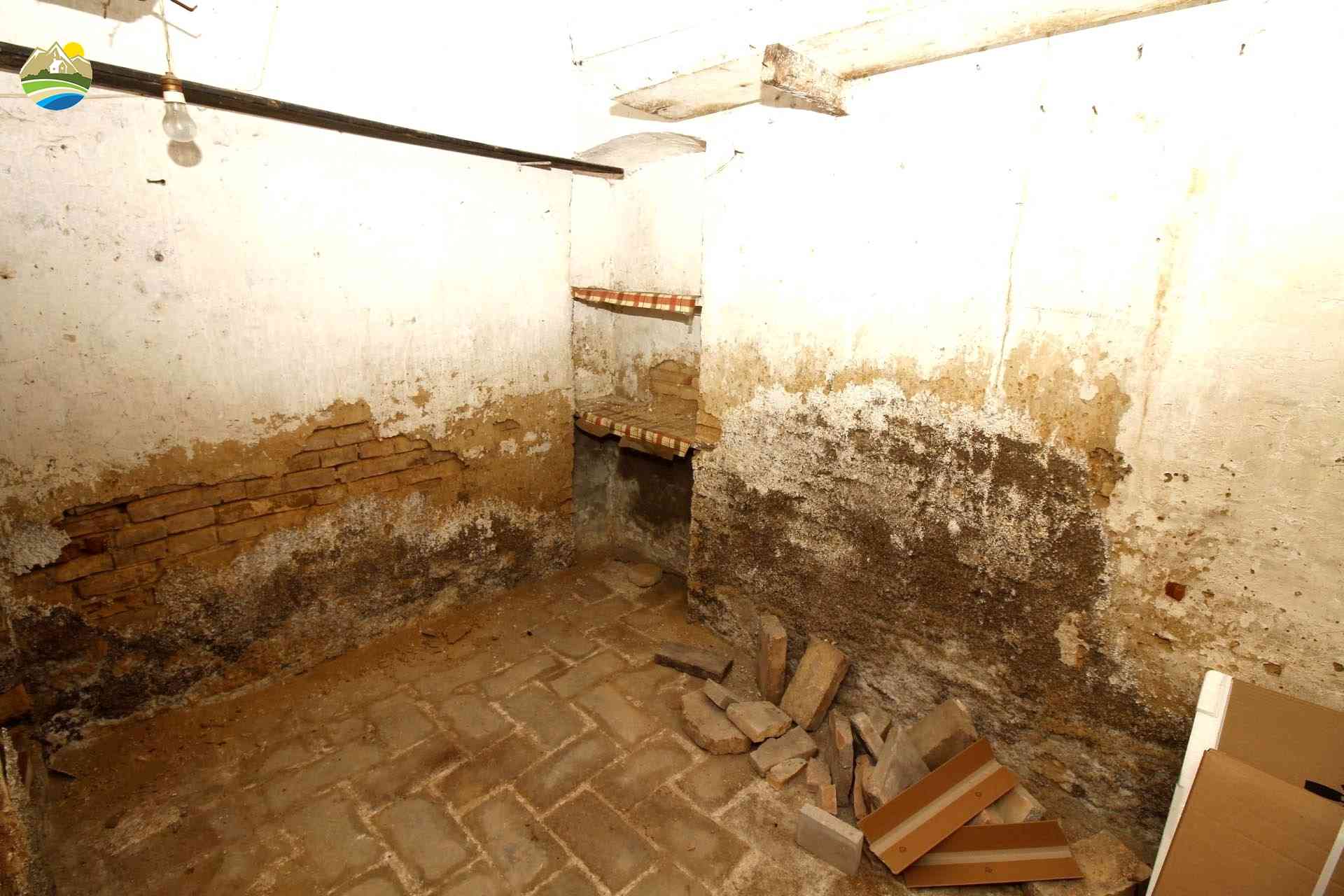 Townhouse Townhouse for sale Pianella (PE), Casa della Torre - Pianella - EUR 37.707 620