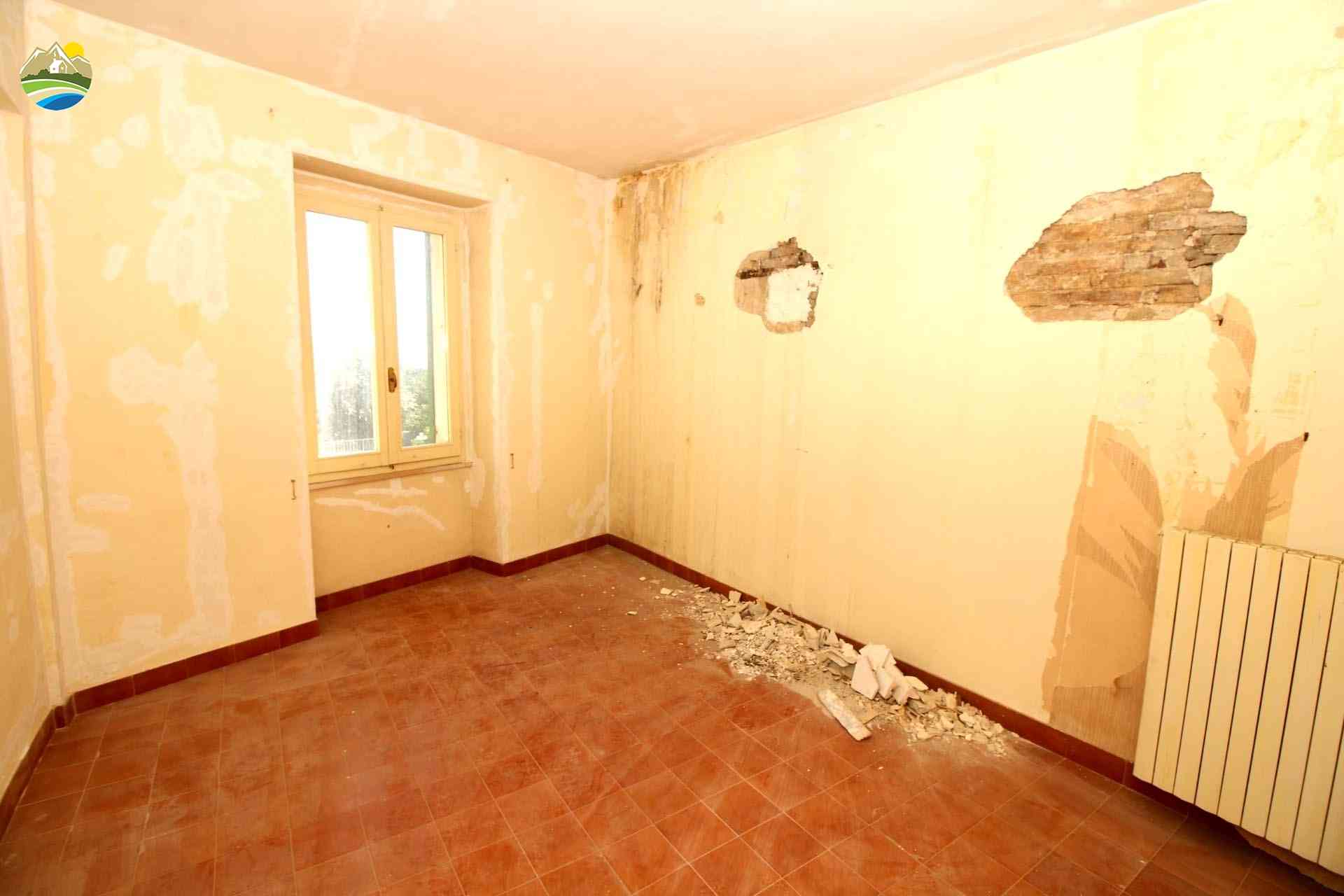 Townhouse Townhouse for sale Pianella (PE), Casa della Torre - Pianella - EUR 37.707 640