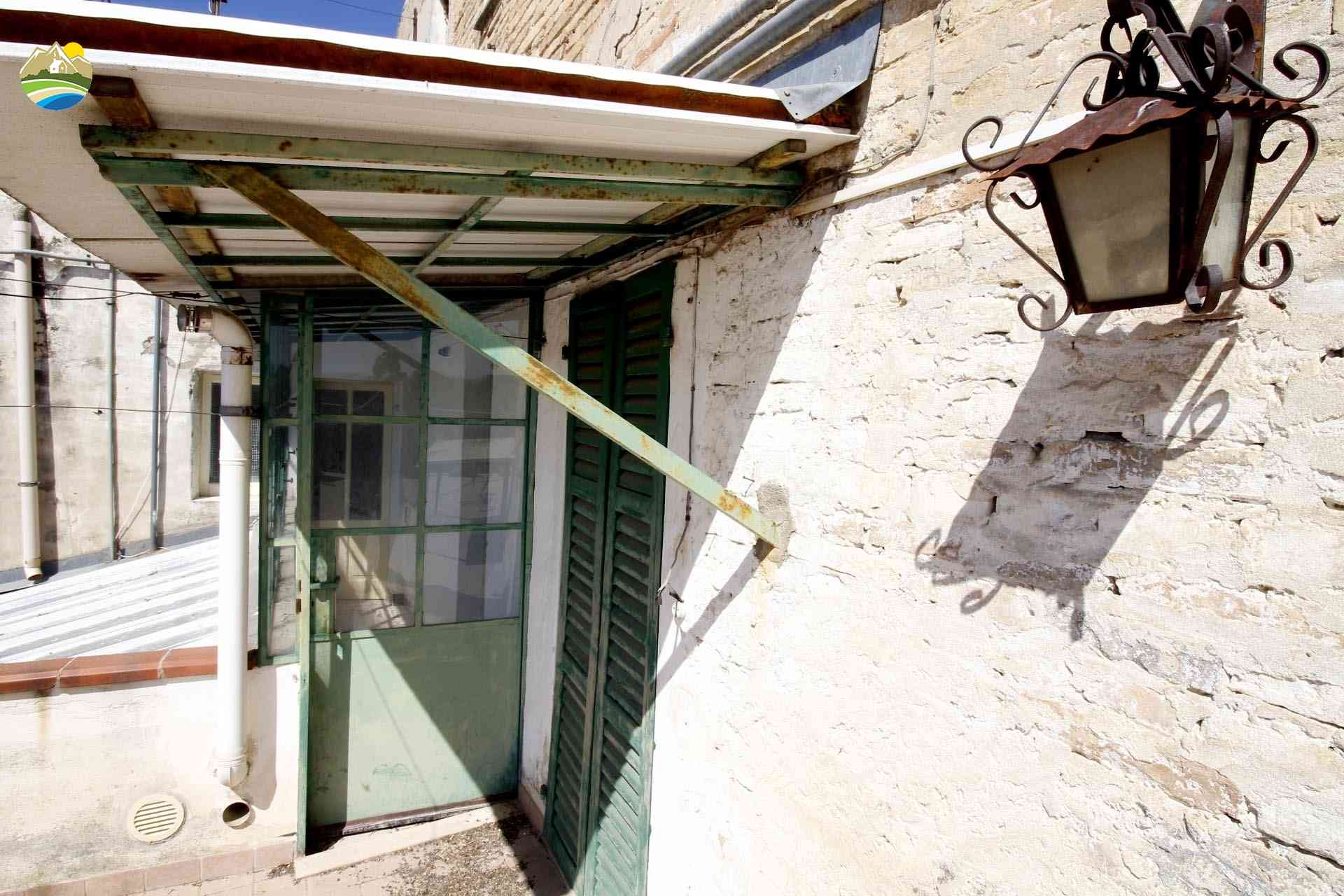 Townhouse Townhouse for sale Pianella (PE), Casa della Torre - Pianella - EUR 37.707 720