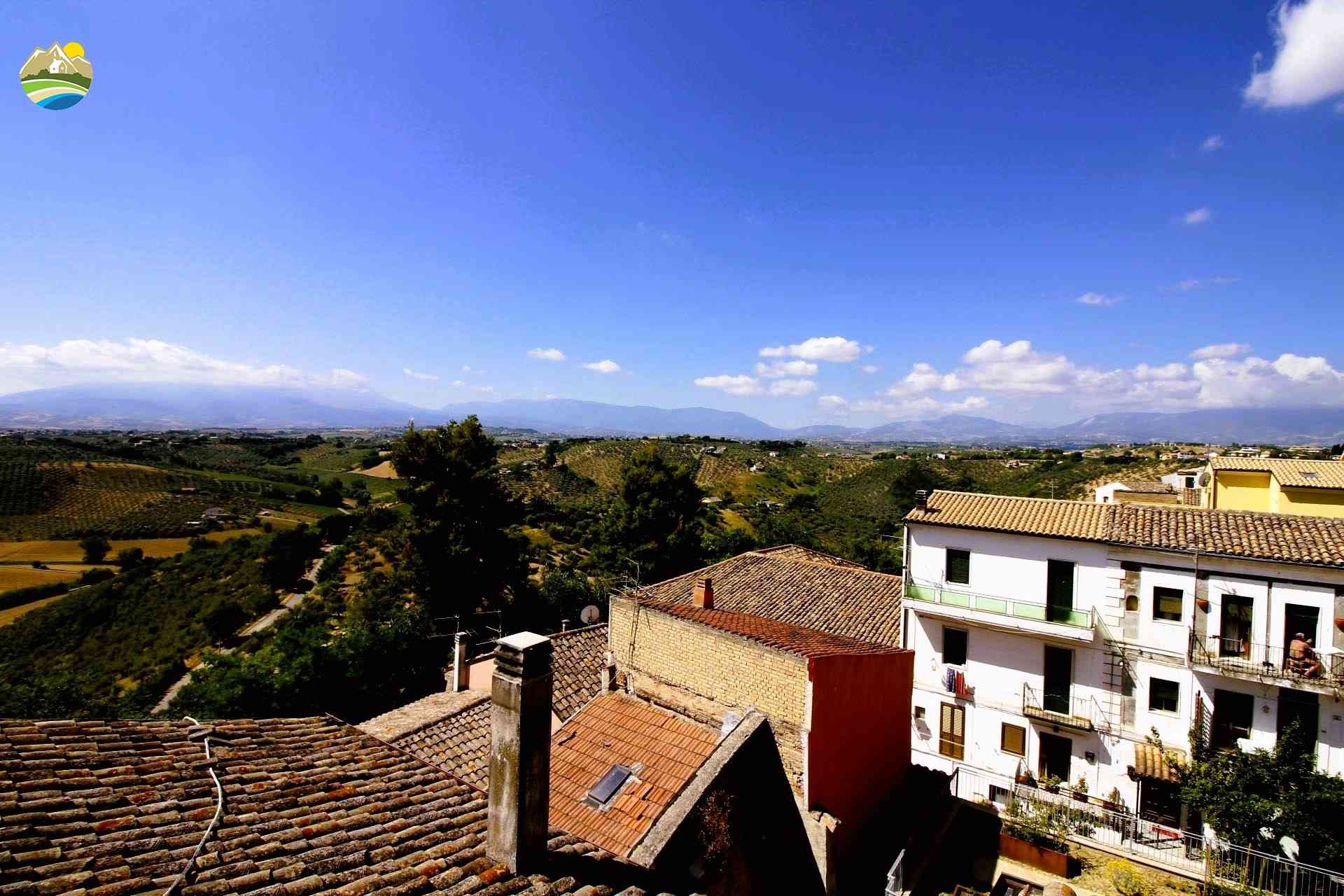 Townhouse Townhouse for sale Pianella (PE), Casa della Torre - Pianella - EUR 37.707 820
