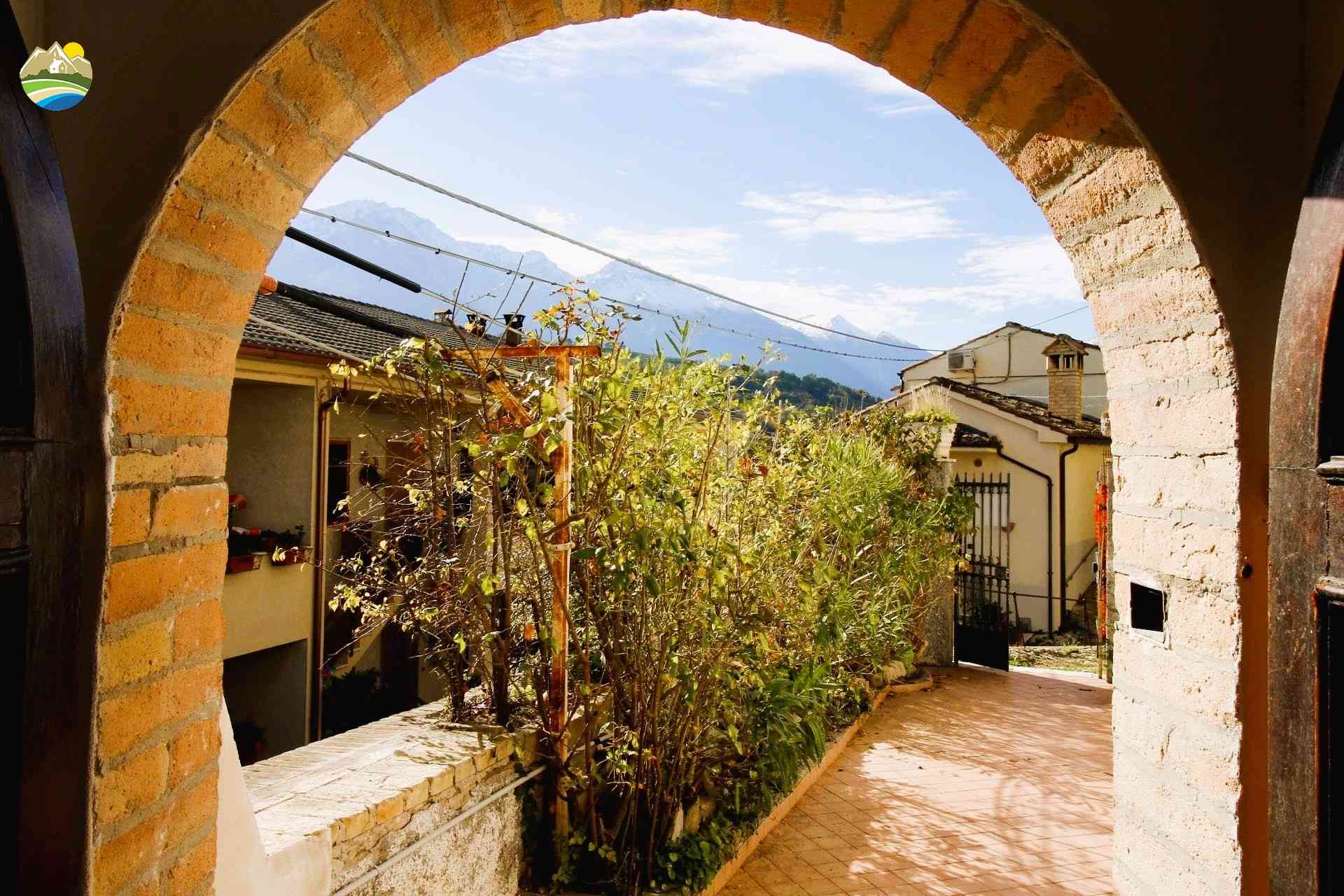 Townhouse Townhouse for sale Arsita (TE), Casa Bacucco - Arsita - EUR 63.278 570