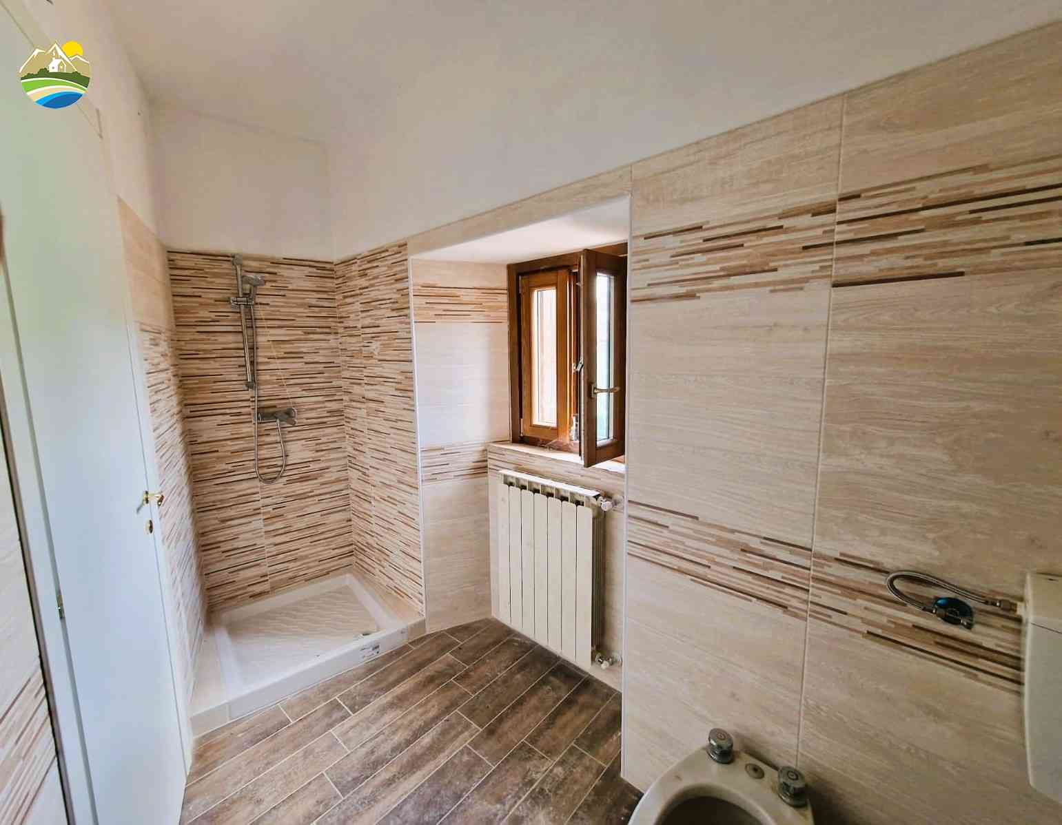 Townhouse Townhouse for sale Arsita (TE), Casa Bacucco - Arsita - EUR 63.278 700