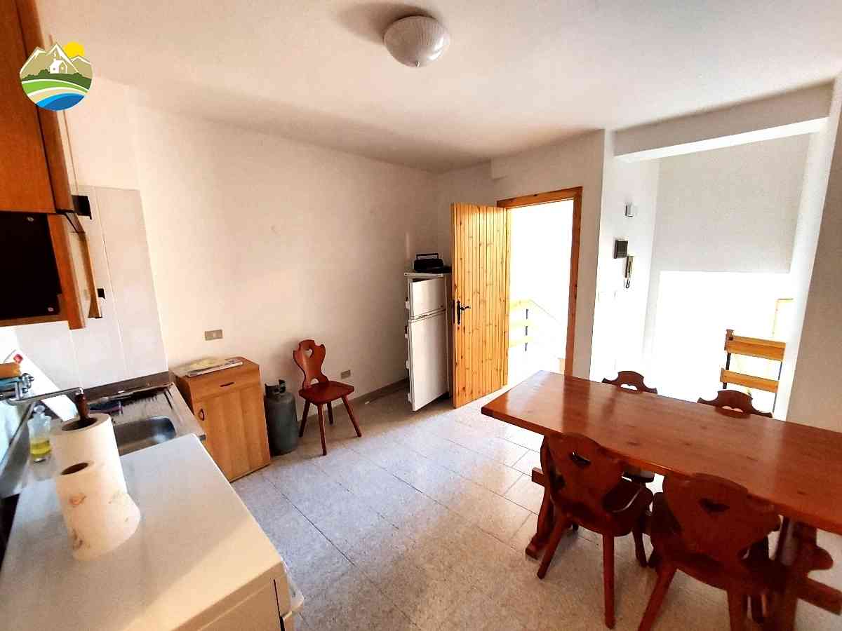 Townhouse Townhouse for sale Castel del Monte (AQ), Casa del Monte - Castel del Monte - EUR 91.163 590