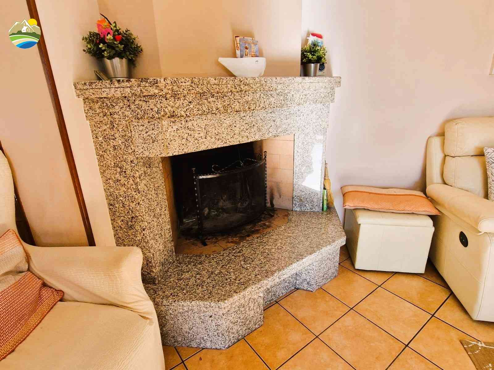Country Houses Country Houses for sale Castiglione Messer Raimondo (TE), Casa Mare e Monti - Castiglione Messer Raimondo - EUR 287.275 600