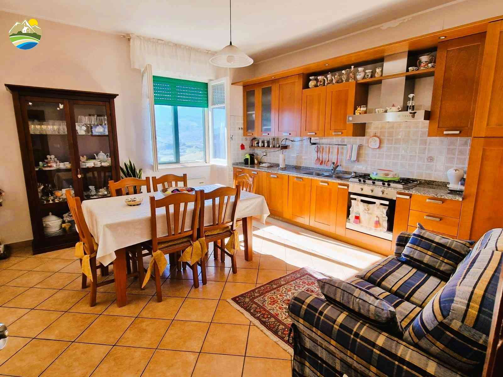 Country Houses Country Houses for sale Castiglione Messer Raimondo (TE), Casa Mare e Monti - Castiglione Messer Raimondo - EUR 287.275 610