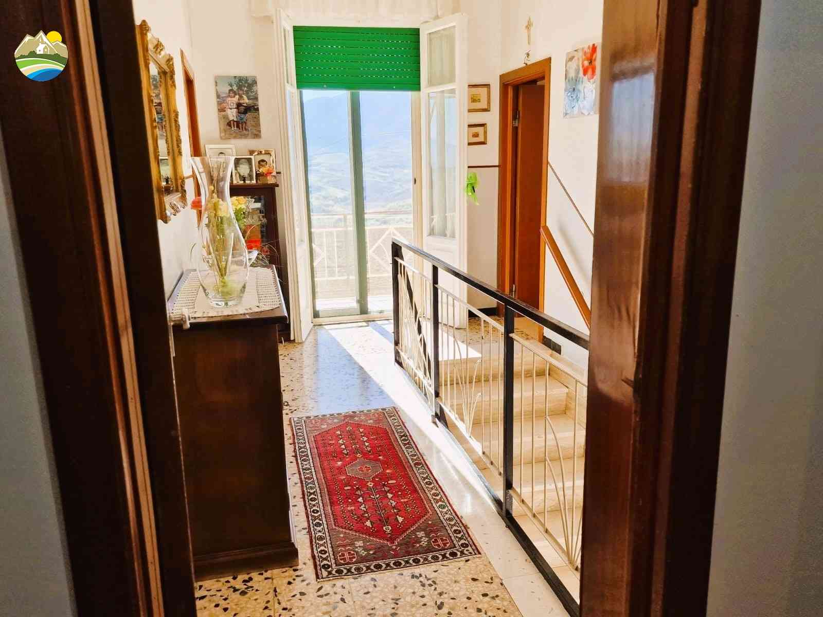 Country Houses Country Houses for sale Castiglione Messer Raimondo (TE), Casa Mare e Monti - Castiglione Messer Raimondo - EUR 287.275 620