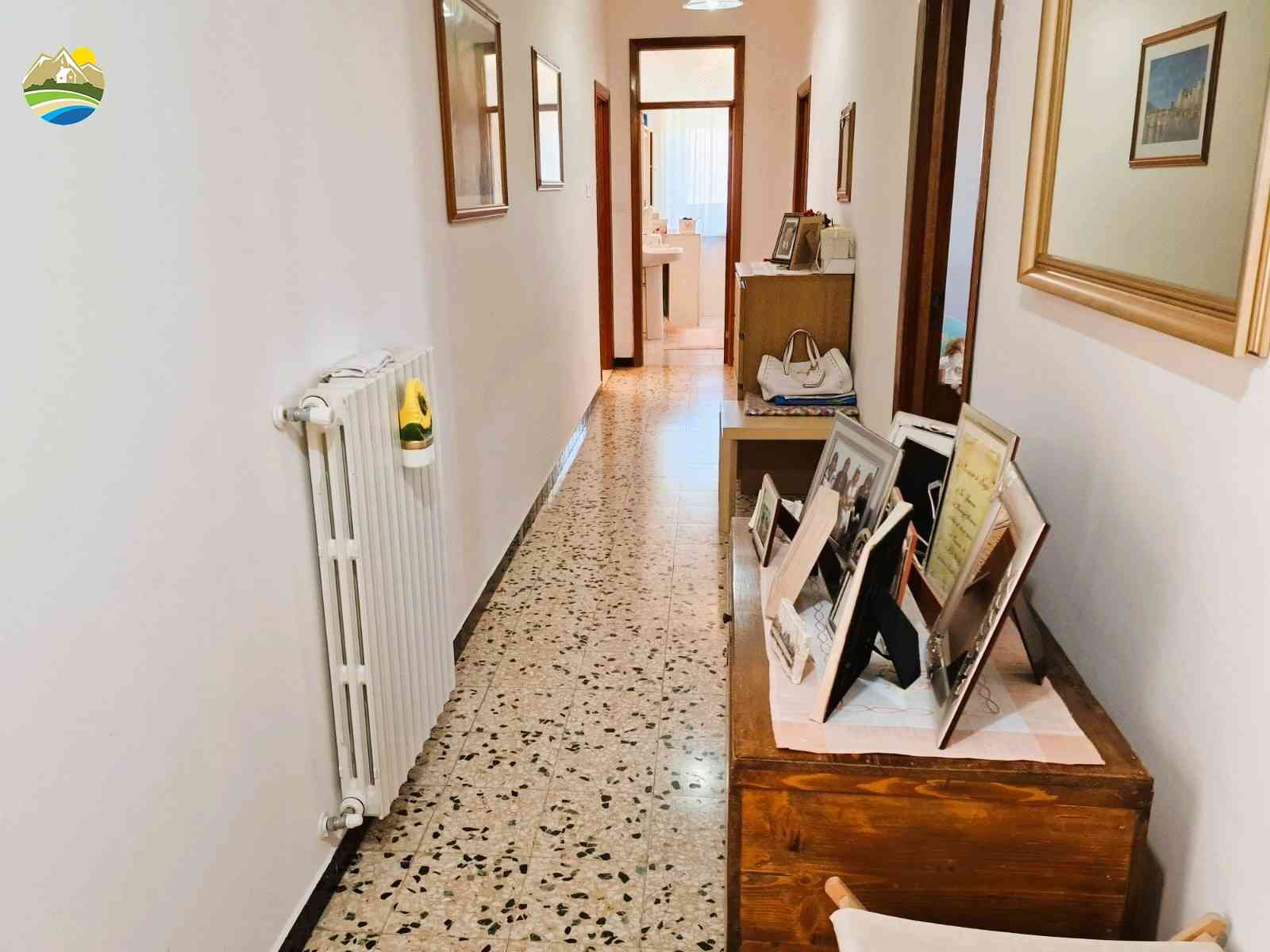 Country Houses Country Houses for sale Castiglione Messer Raimondo (TE), Casa Mare e Monti - Castiglione Messer Raimondo - EUR 287.275 690