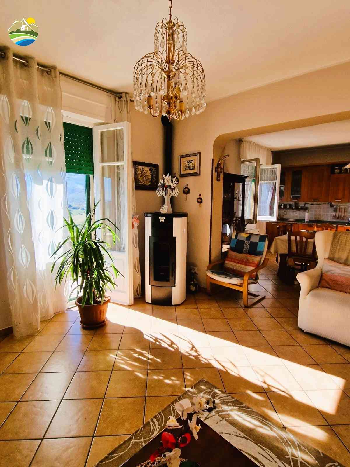 Country Houses Country Houses for sale Castiglione Messer Raimondo (TE), Casa Mare e Monti - Castiglione Messer Raimondo - EUR 287.275 700