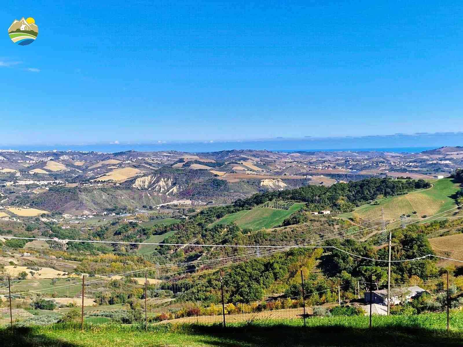 Country Houses Country Houses for sale Castiglione Messer Raimondo (TE), Casa Mare e Monti - Castiglione Messer Raimondo - EUR 287.275 850