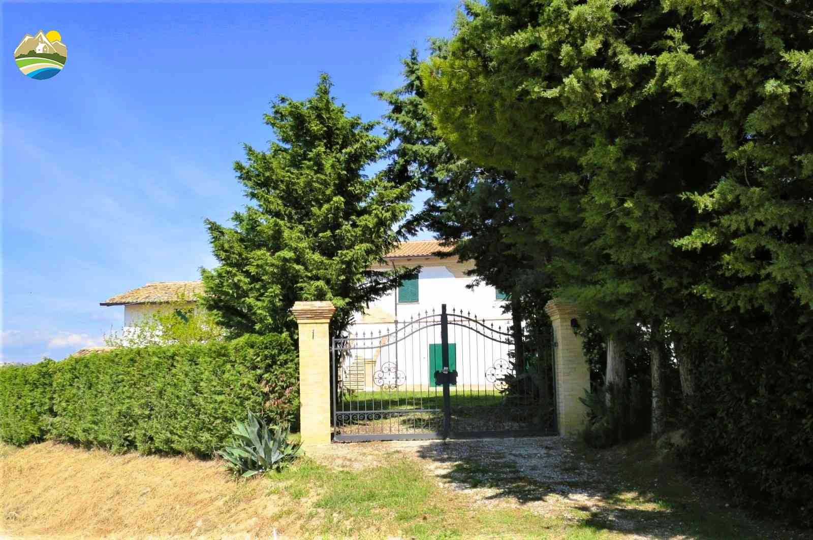 Country Houses Country Houses for sale Città Sant'Angelo (PE), Case delle Cicale - Città Sant'Angelo - EUR 270.890 620