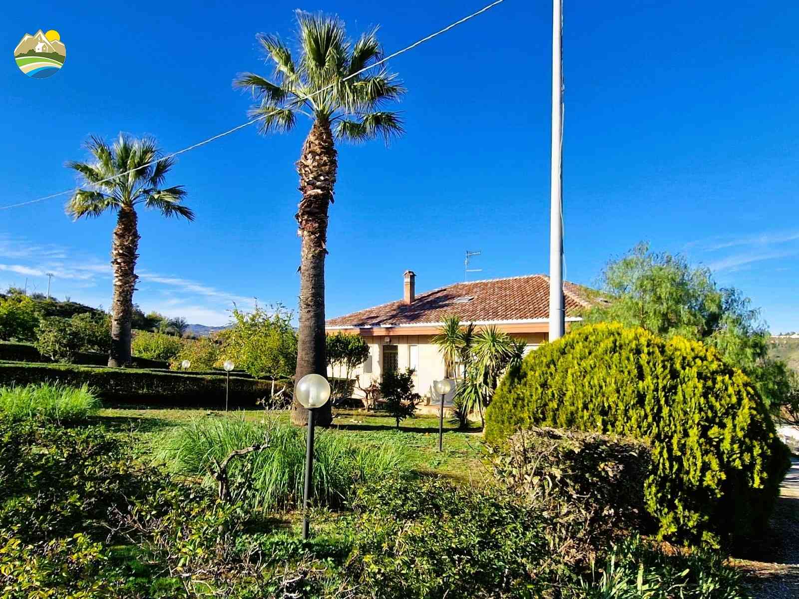 Country Houses Country Houses for sale Castiglione Messer Raimondo (TE), Casa delle Palme - Castiglione Messer Raimondo - EUR 261.060 630