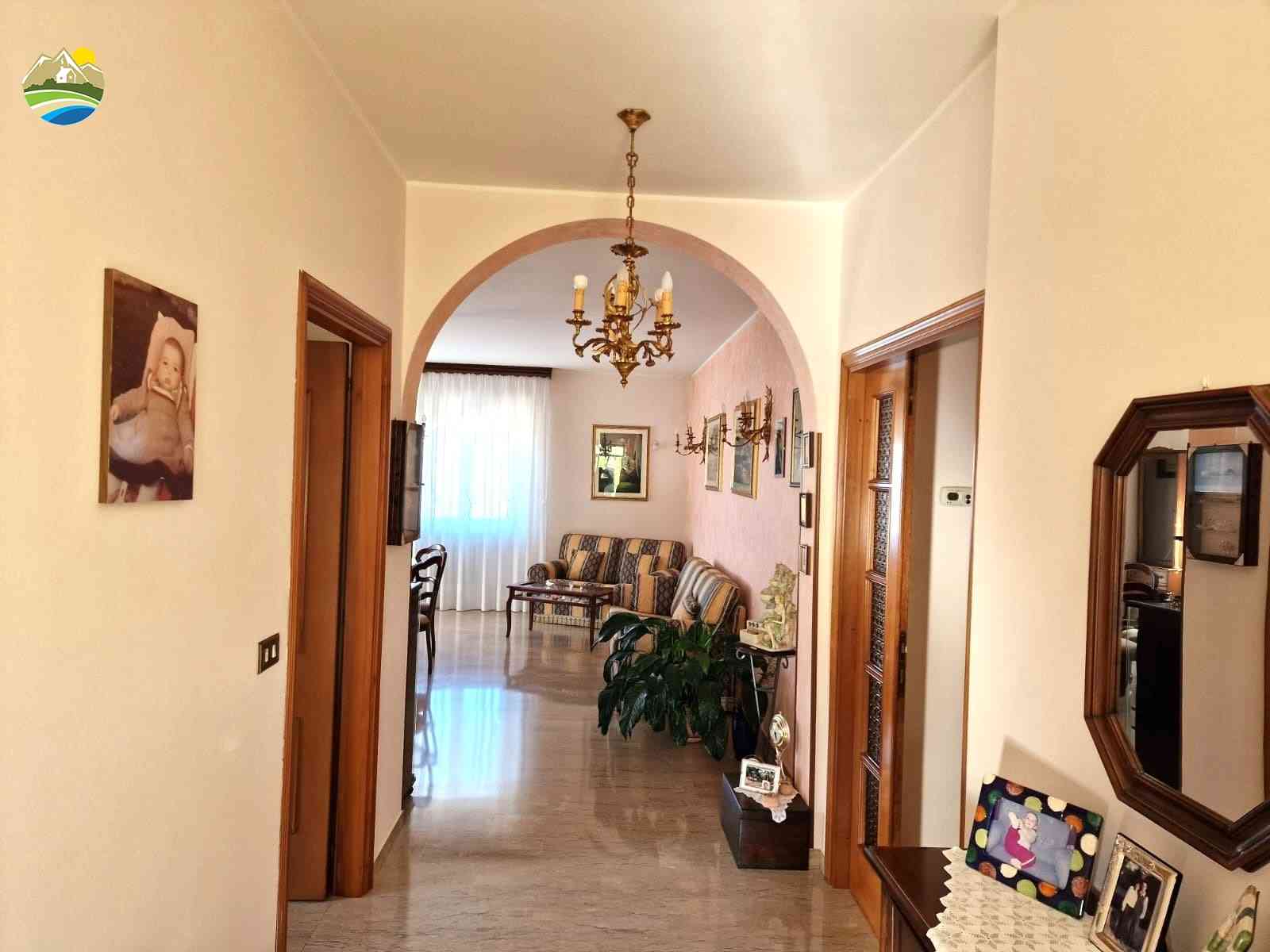 Country Houses Country Houses for sale Castiglione Messer Raimondo (TE), Casa delle Palme - Castiglione Messer Raimondo - EUR 261.060 650