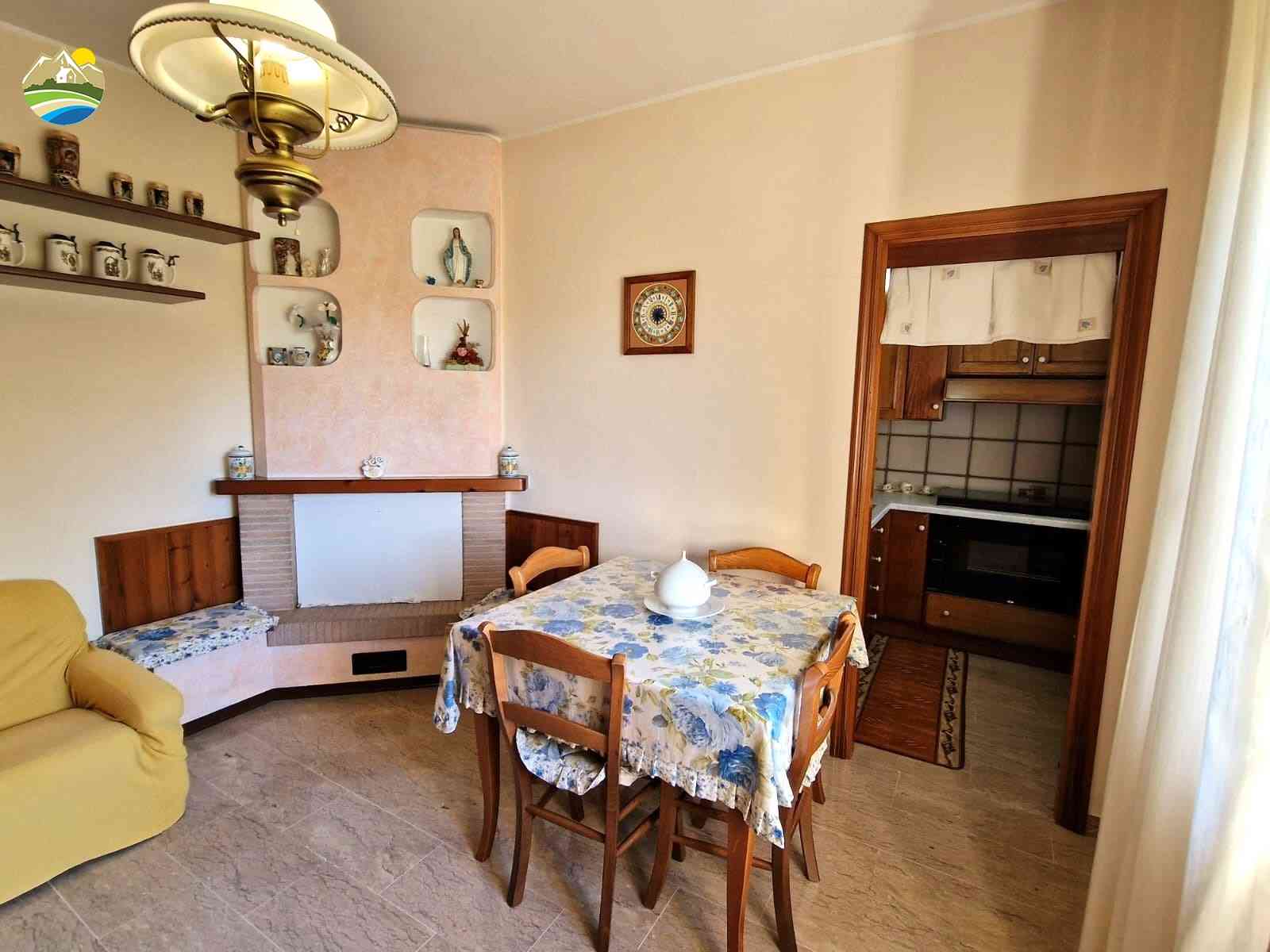 Country Houses Country Houses for sale Castiglione Messer Raimondo (TE), Casa delle Palme - Castiglione Messer Raimondo - EUR 261.060 660
