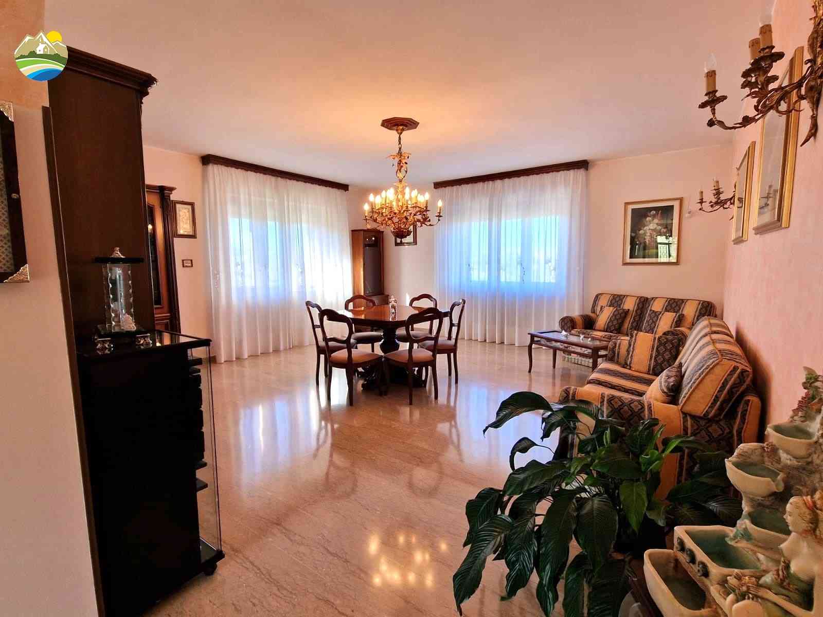 Country Houses Country Houses for sale Castiglione Messer Raimondo (TE), Casa delle Palme - Castiglione Messer Raimondo - EUR 261.060 670