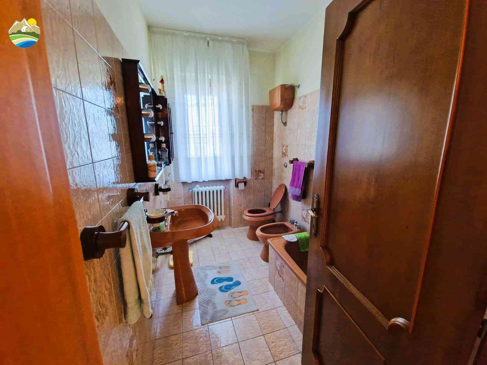 Country Houses Country Houses for sale Castiglione Messer Raimondo (TE), Casa delle Palme - Castiglione Messer Raimondo - EUR 261.060 780