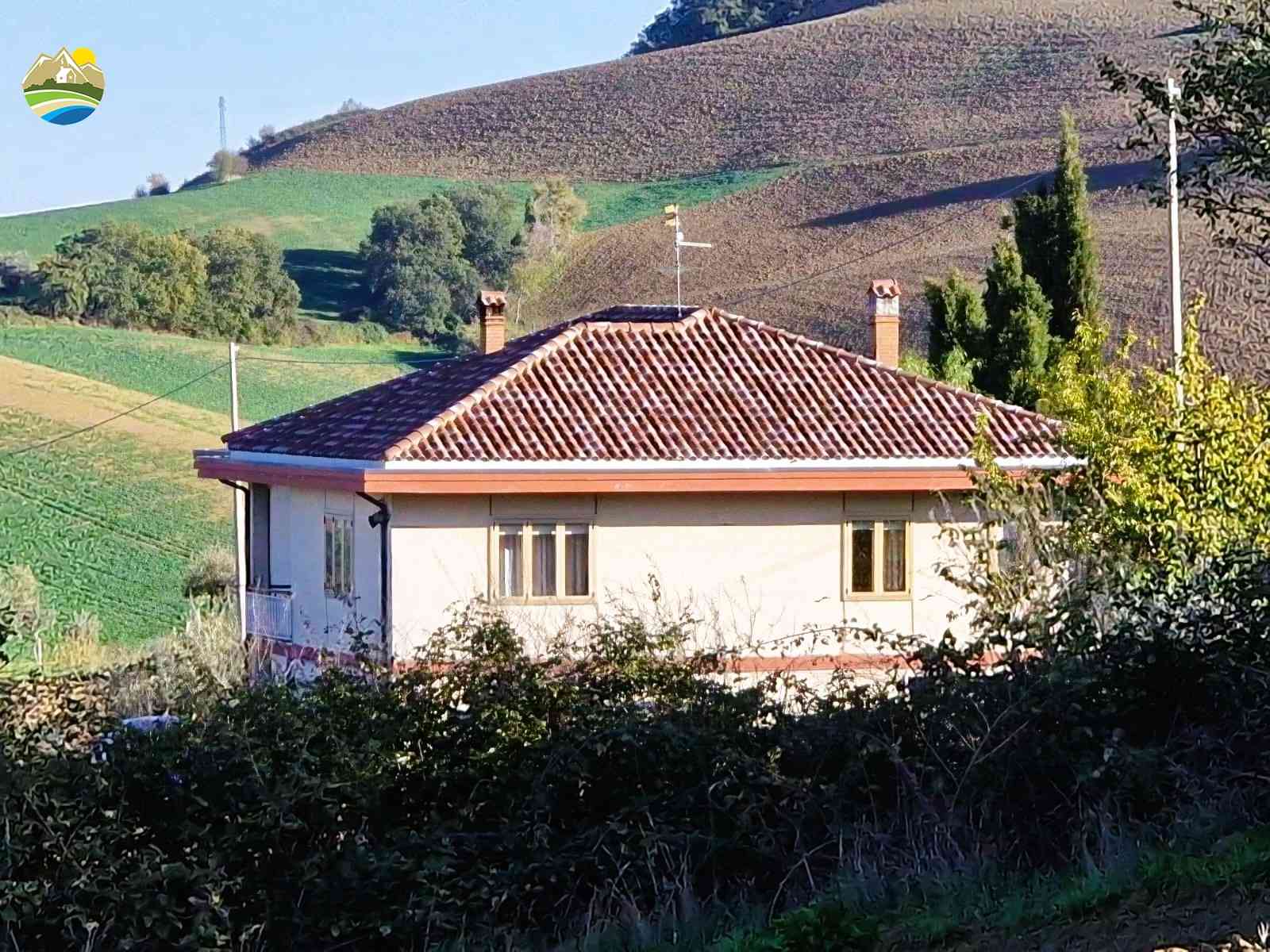 Country Houses Country Houses for sale Castiglione Messer Raimondo (TE), Casa delle Palme - Castiglione Messer Raimondo - EUR 261.060 830