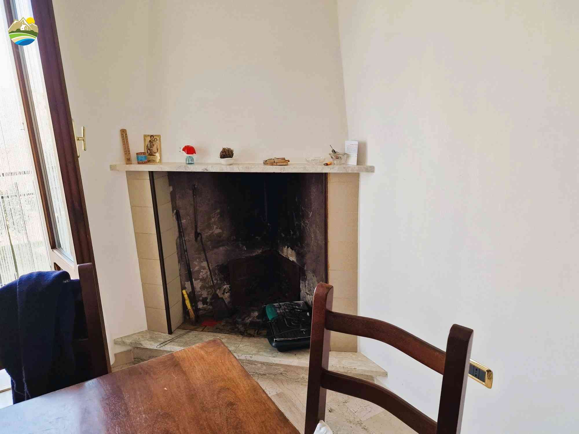 Country Houses Country Houses for sale Elice (PE), Casa Ginestra - Elice - EUR 256.328 620