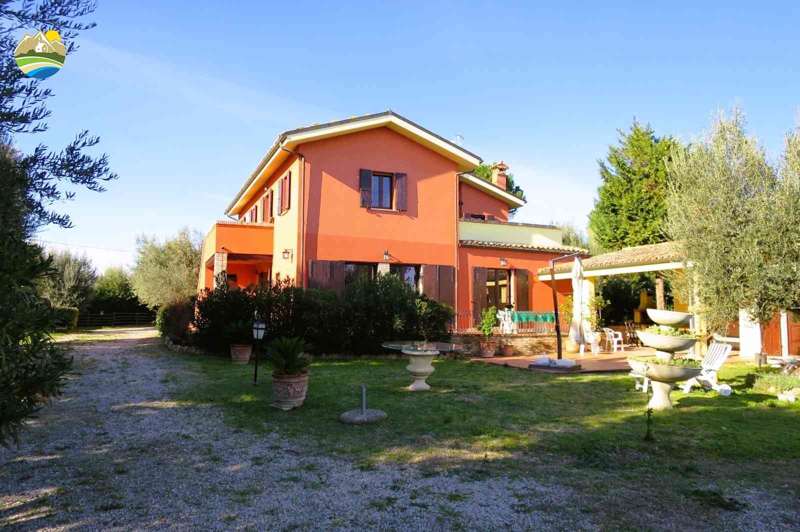 Country Houses Country Houses for sale Bellante (TE), Casale La Vignola - Bellante - EUR 524.401 10