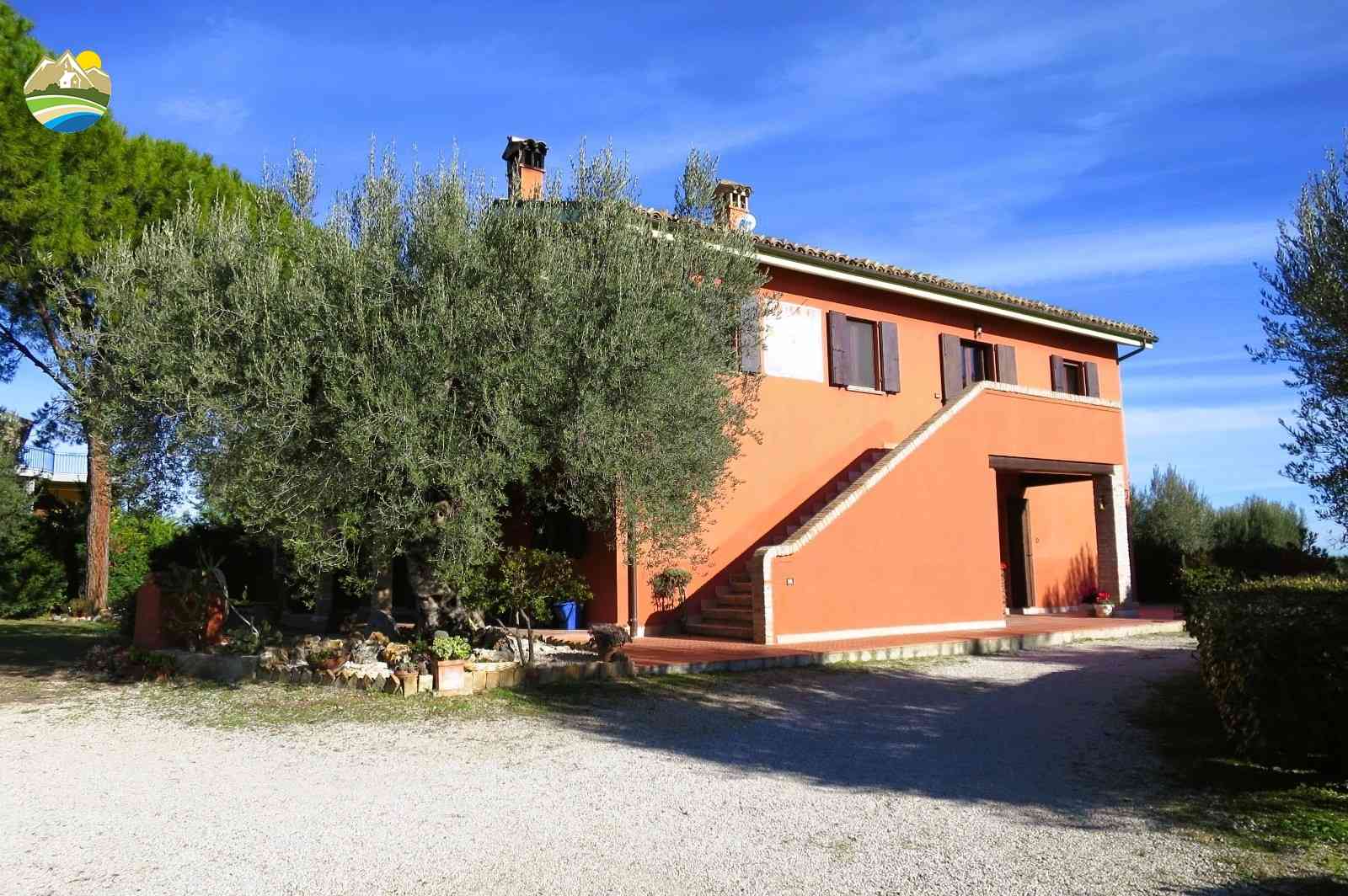Country Houses Country Houses for sale Bellante (TE), Casale La Vignola - Bellante - EUR 486.073 610