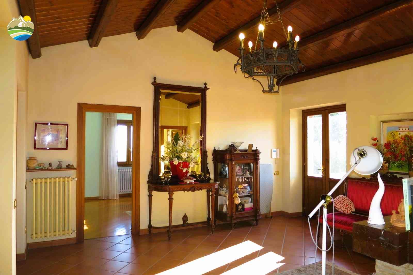Casa di campagna Casa di campagna in vendita Bellante (TE), Casale La Vignola - Bellante - EUR 486.073 760