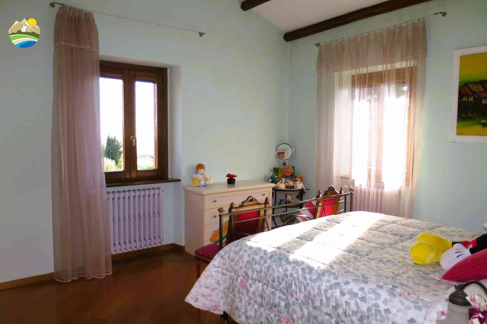 Country Houses Country Houses for sale Bellante (TE), Casale La Vignola - Bellante - EUR 486.073 770