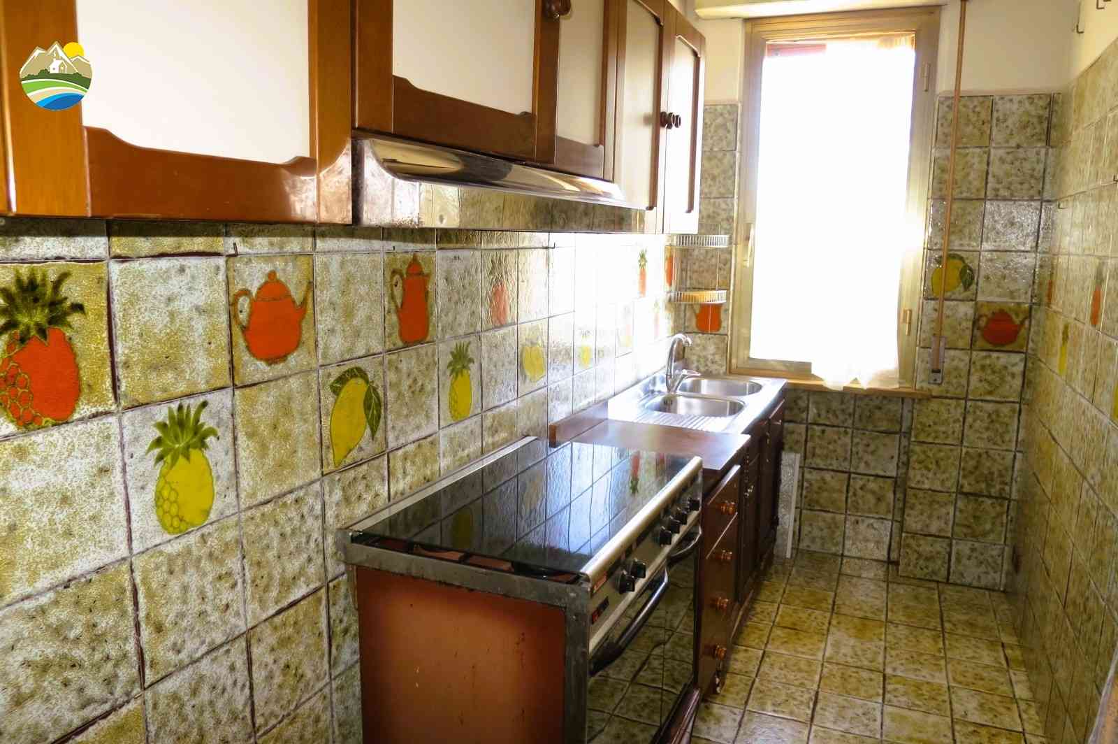 Country Houses Country Houses for sale Castiglione Messer Raimondo (TE), Casa Allamanda - Castiglione Messer Raimondo - EUR 125.614 680